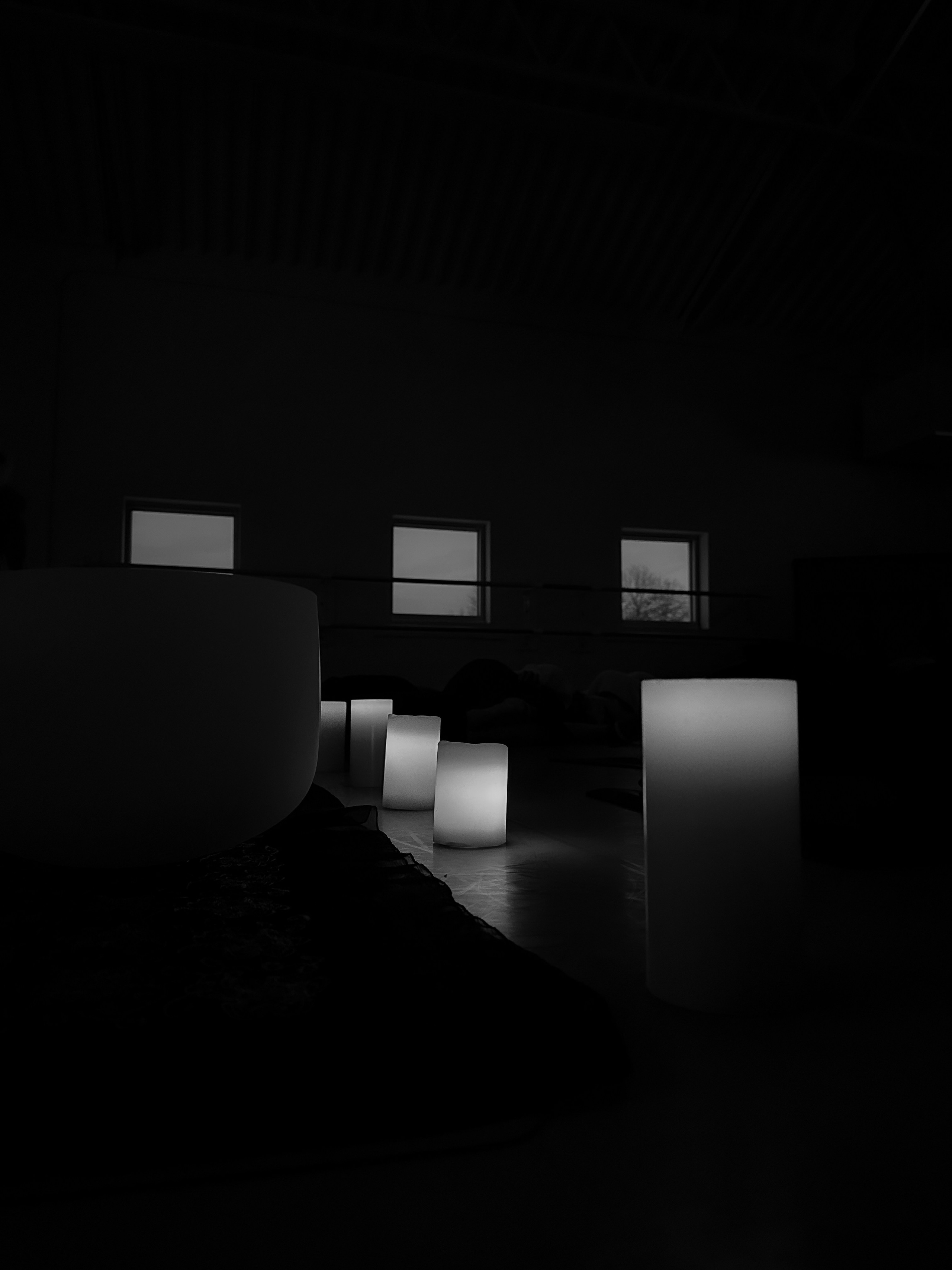 Tianne & Sound Bath. Yana Bobrova | Artistic Photography