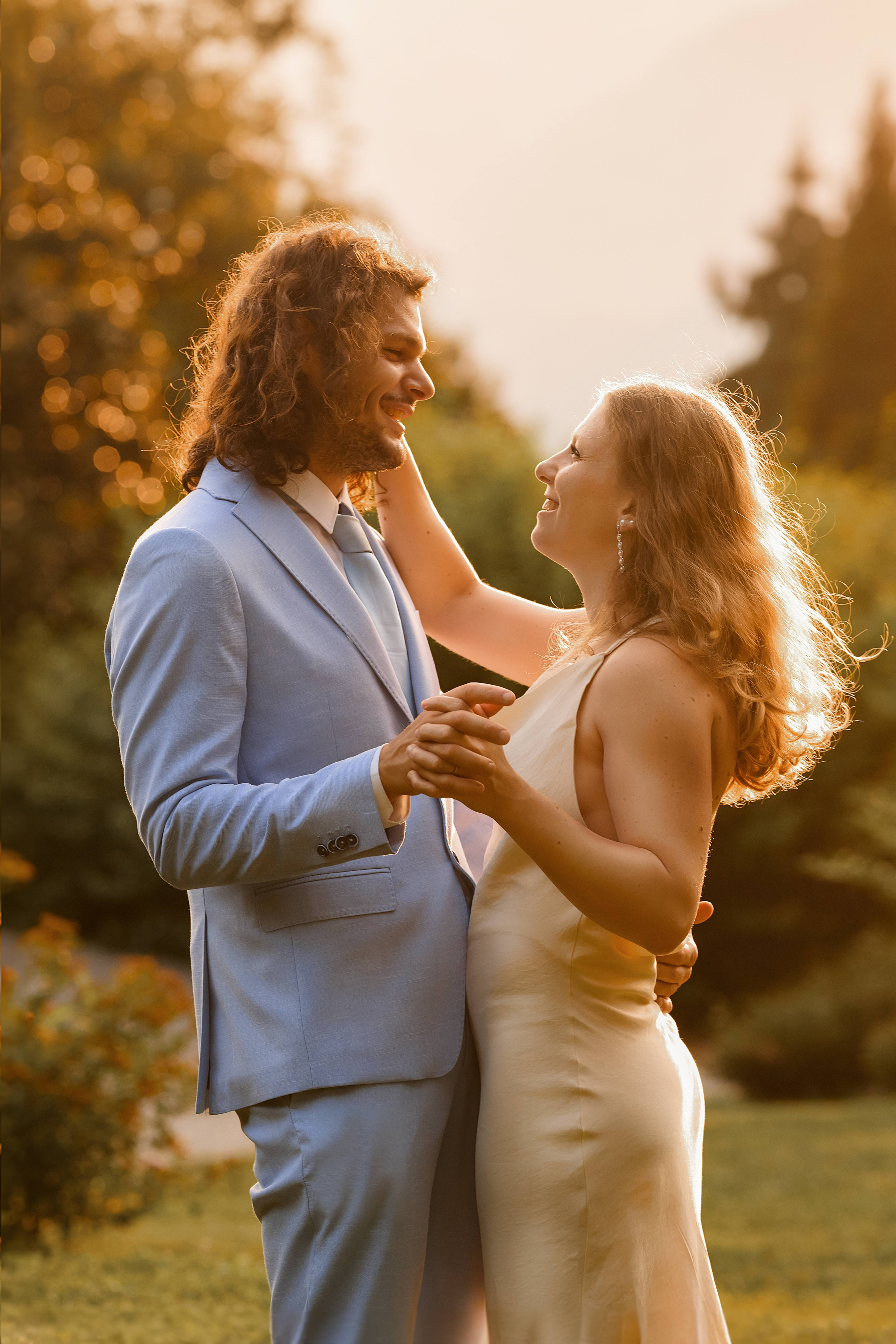 Angela & Fabbiano. Fotografo matrimonio Lago di Como Ferrari Media Production
