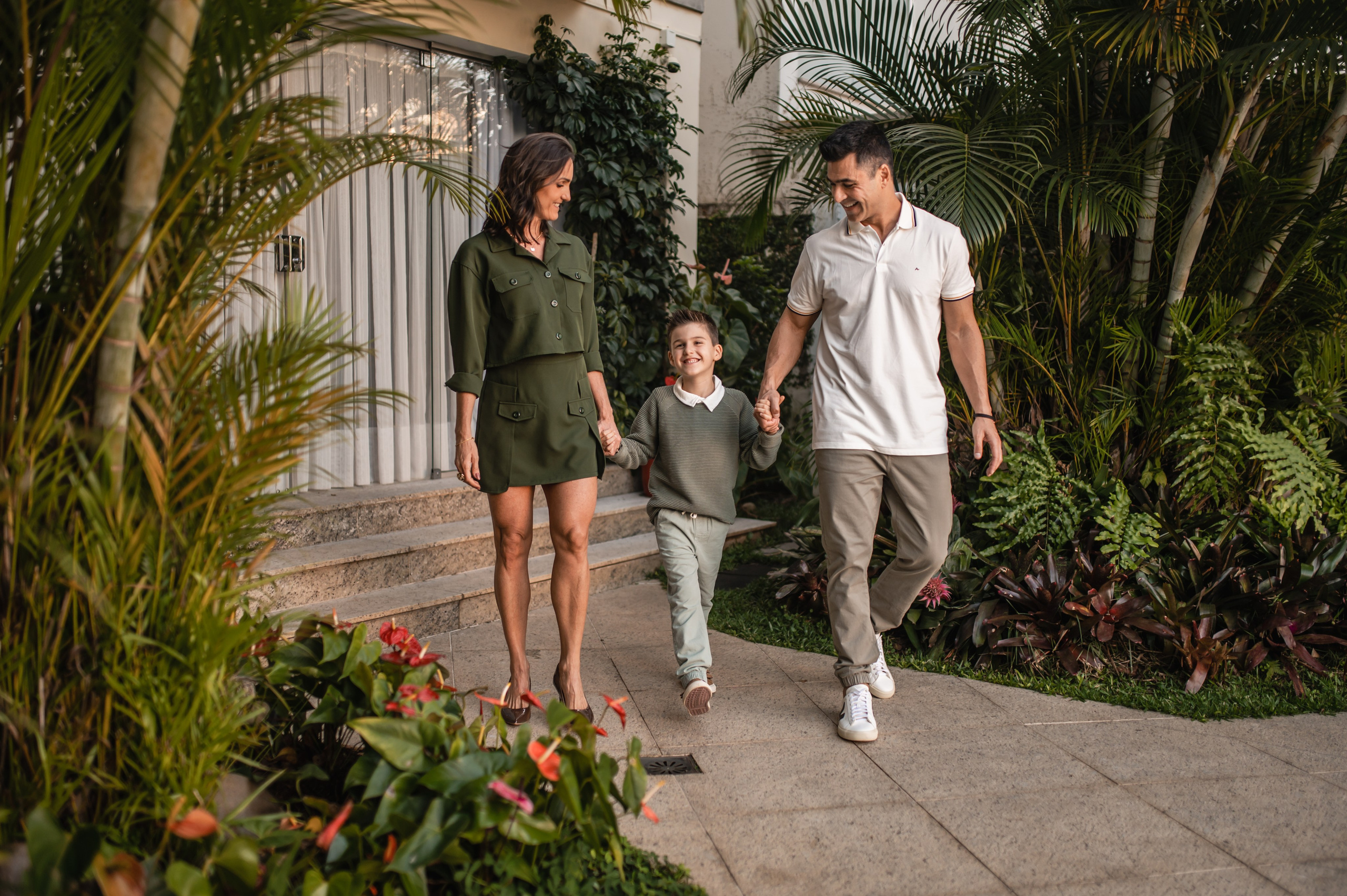 Sessão em Família | Ensaio Familiar em Juiz de Fora  Juiz de Fora e Belo Horizonte  — Auê Fotografia. Auê | Fotografia Infantil e de Família em Juiz de Fora — Myriani Maganin