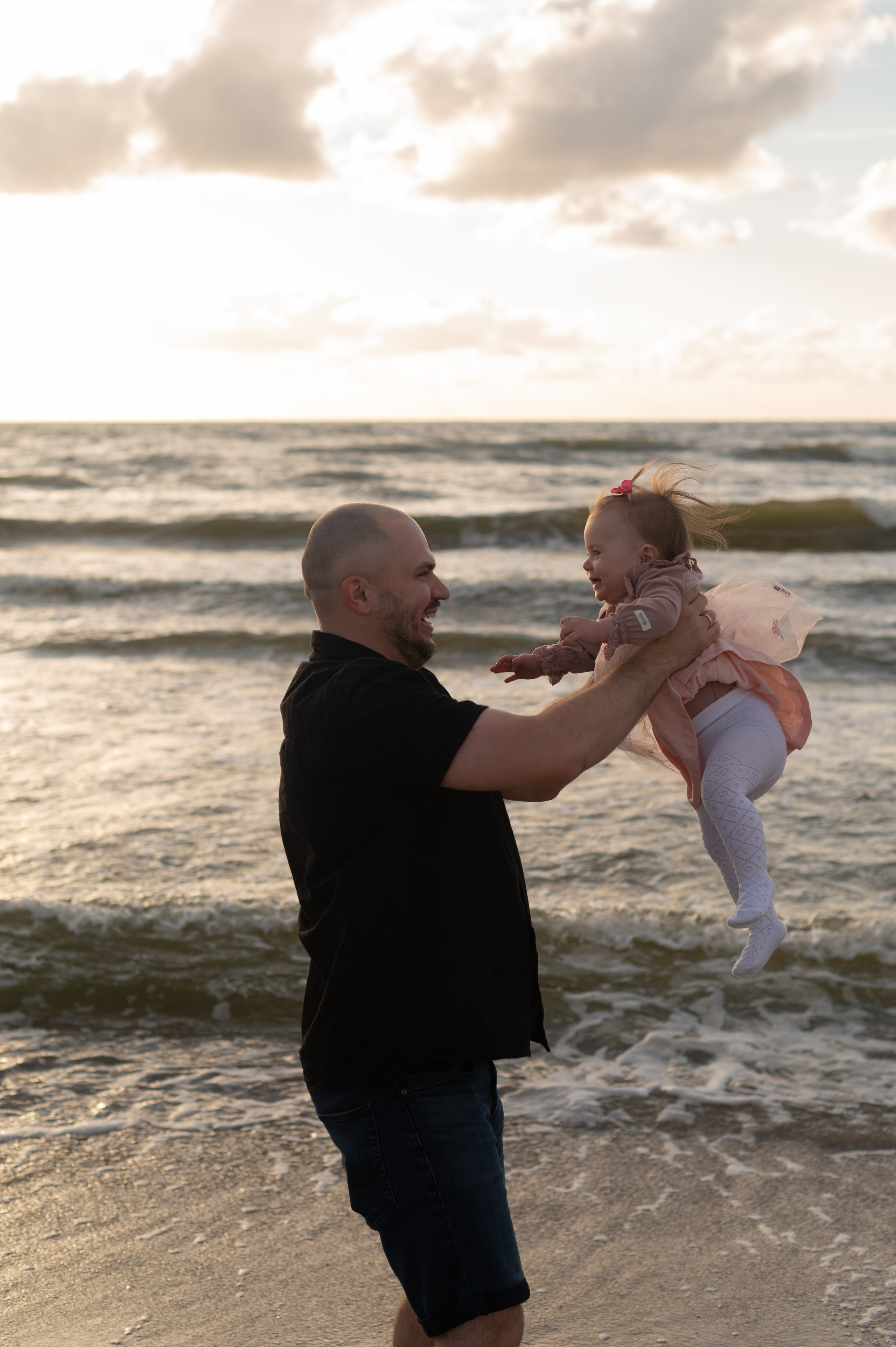 Семейная фотосессия море Калининград Зеленоградск. Фотограф в Калининграде Анна Пошкус