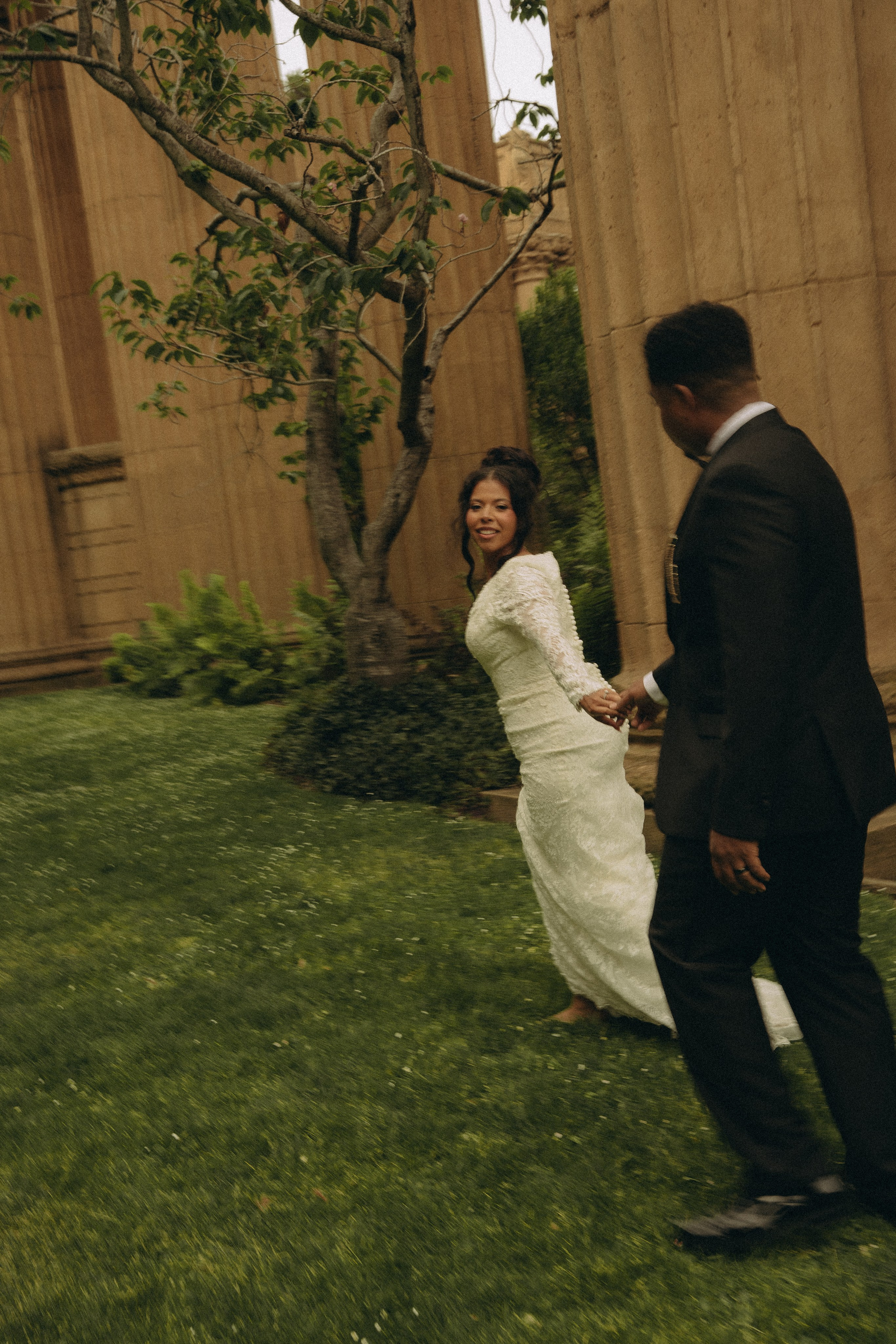 Elopement | Palace Of Fine Arts. Sacramento & Bay Area Candid Photographer | photography_of.nadia