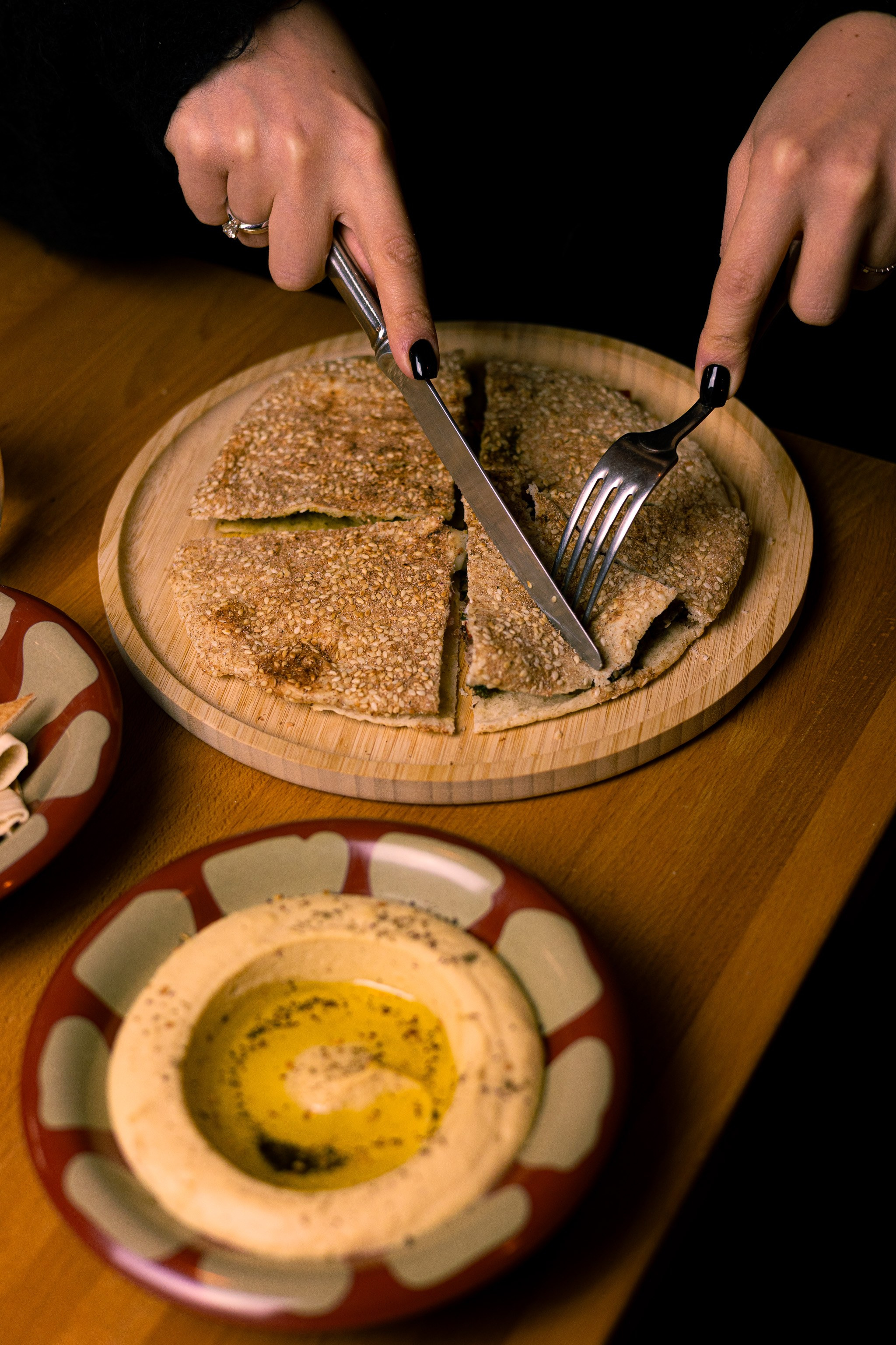 Photos culinaires et d'ambiance pour restaurants en Loire-Atlantique. Des visuels appétissants pour vos menus, réseaux sociaux et site web. Ani Torosyan