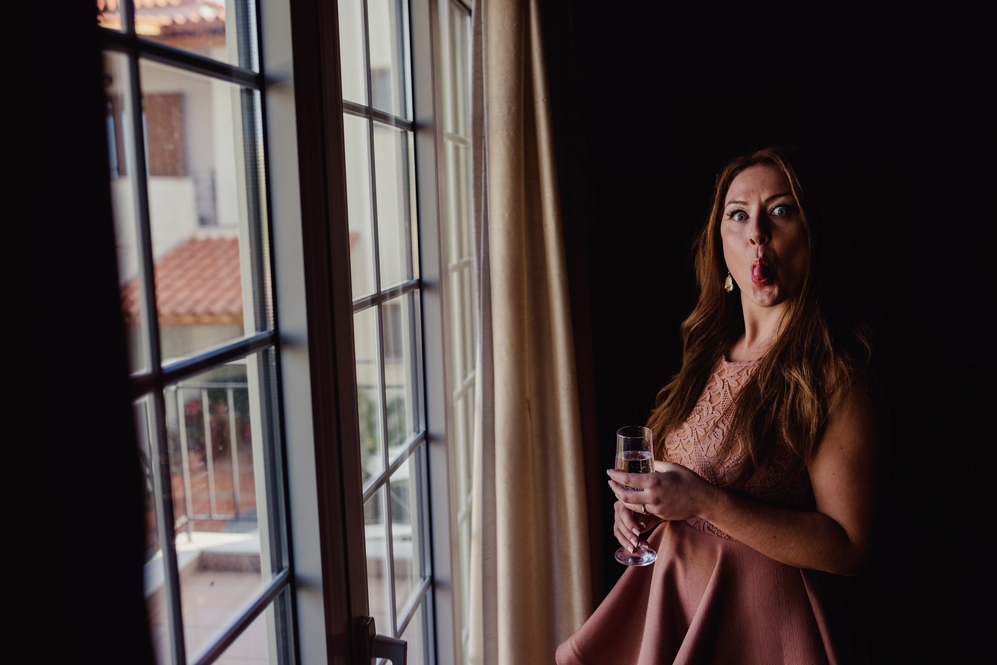 Ronalds & Svetlana, Crete. Denny Savon — Photographer in Santorini | Weddings, Love Stories & Flying Dress