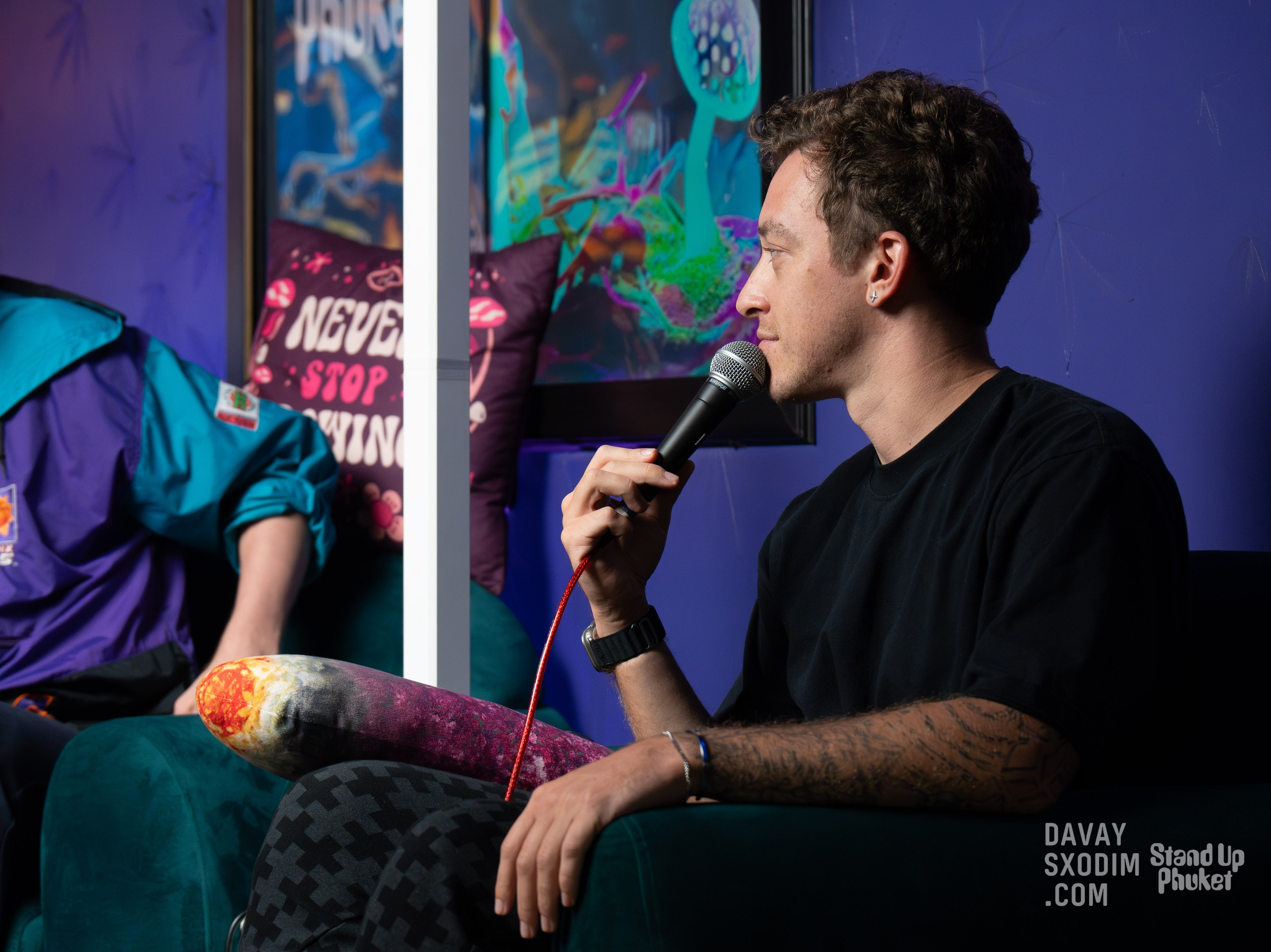 Standup-шоу «Тай-Болтай» | Фоторепортаж | Афиша | DAVAYSXODIM.com PHUKET. АФИША|ФОТОРЕПОРТАЖИ|ИВЕНТЫ|ПХУКЕТ