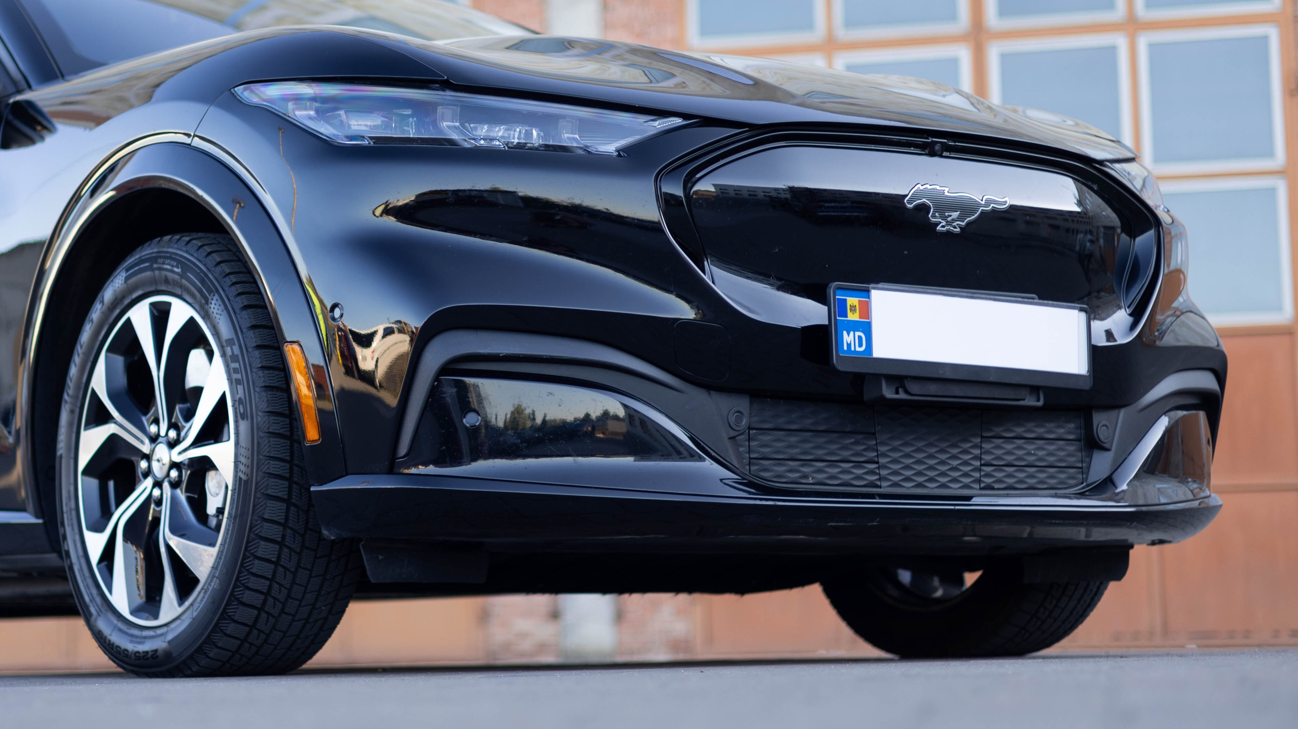 Пример фото автомобиля на продажу. Семейный фотограф Кишиневе, Молдова Врабий Ольга