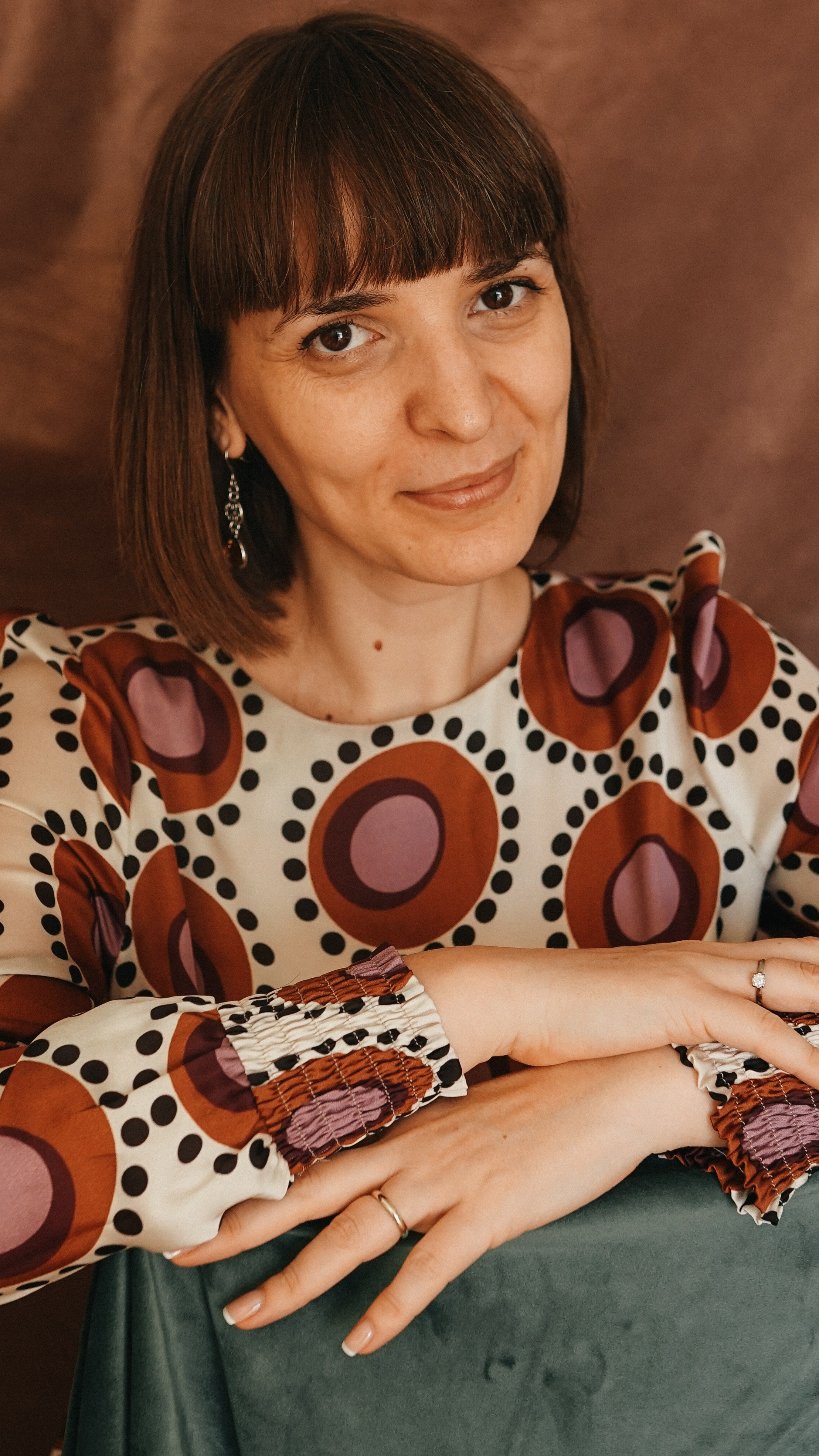 Fotografie de Portret Brașov | Artist Mădălina Beda. Madalina Beda- Artist vizual, fotograf, doula la nastere, consultant babywearing Brasov si in toata tara