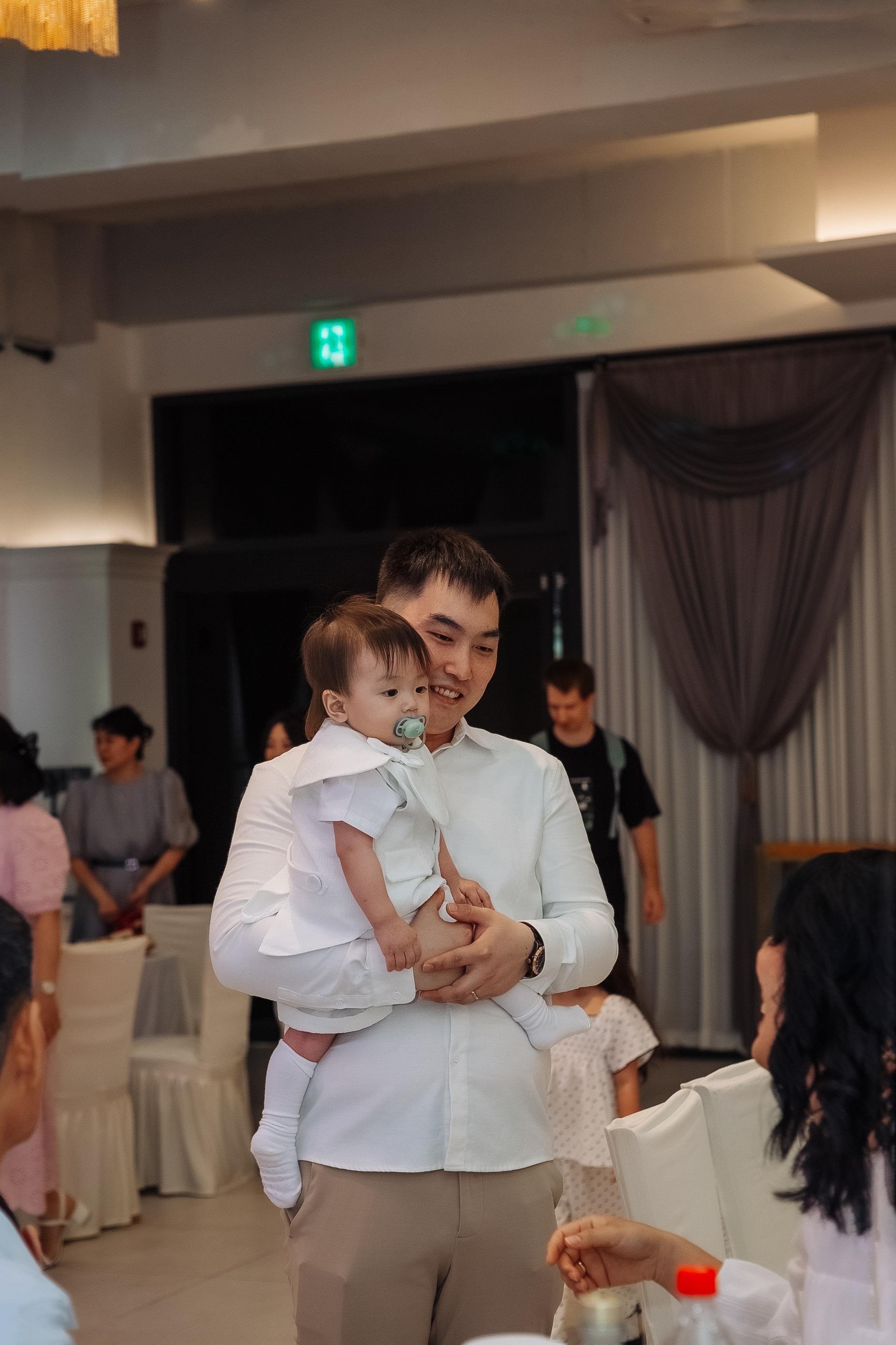 Тео дома и в ресторане. Фотограф беременности, ньюборн и годовасиков в Корее Жанна Хан