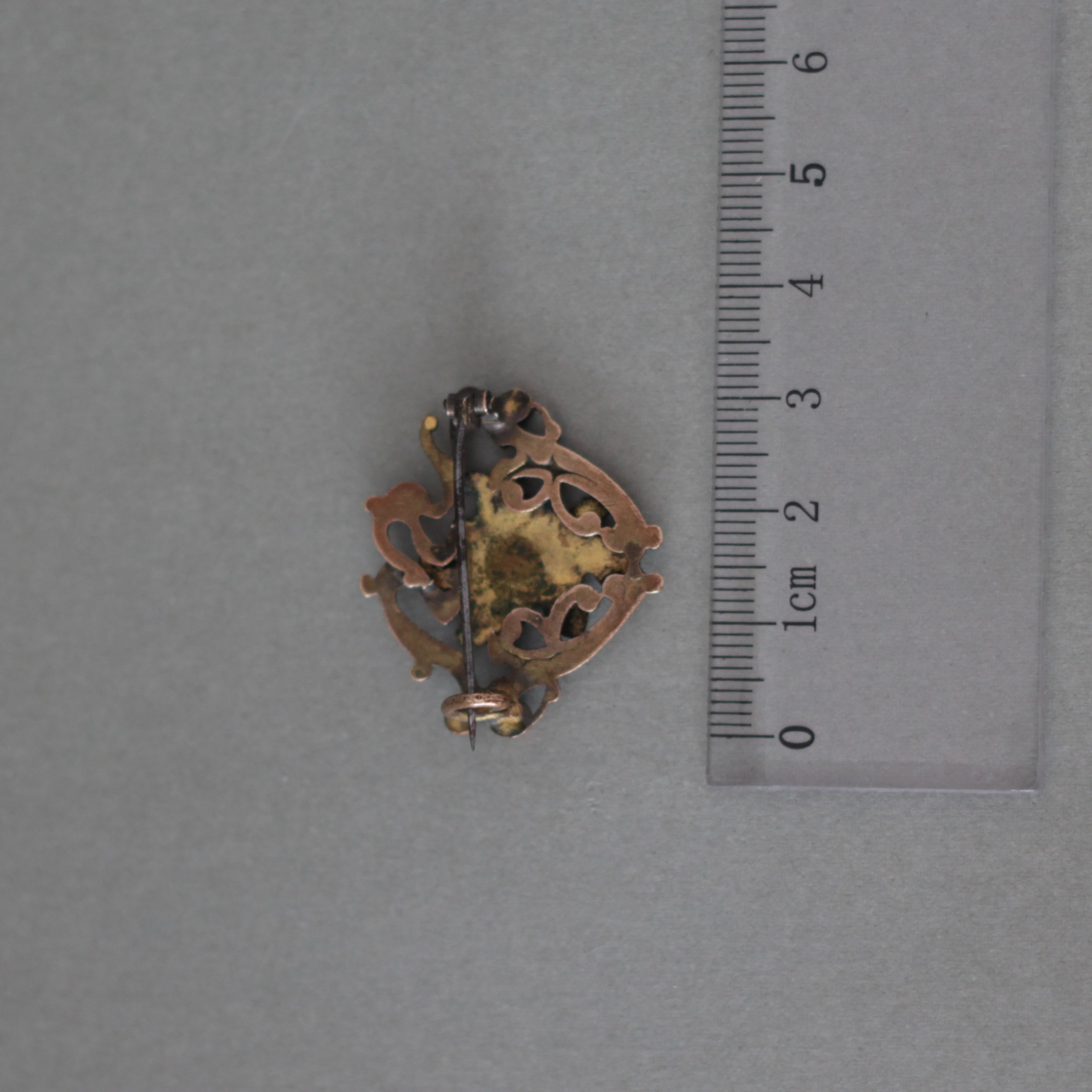 Art Nouveau Lady. Современнные и актикварные украшения в Барселоне, Москве и Санкт-Петербурге