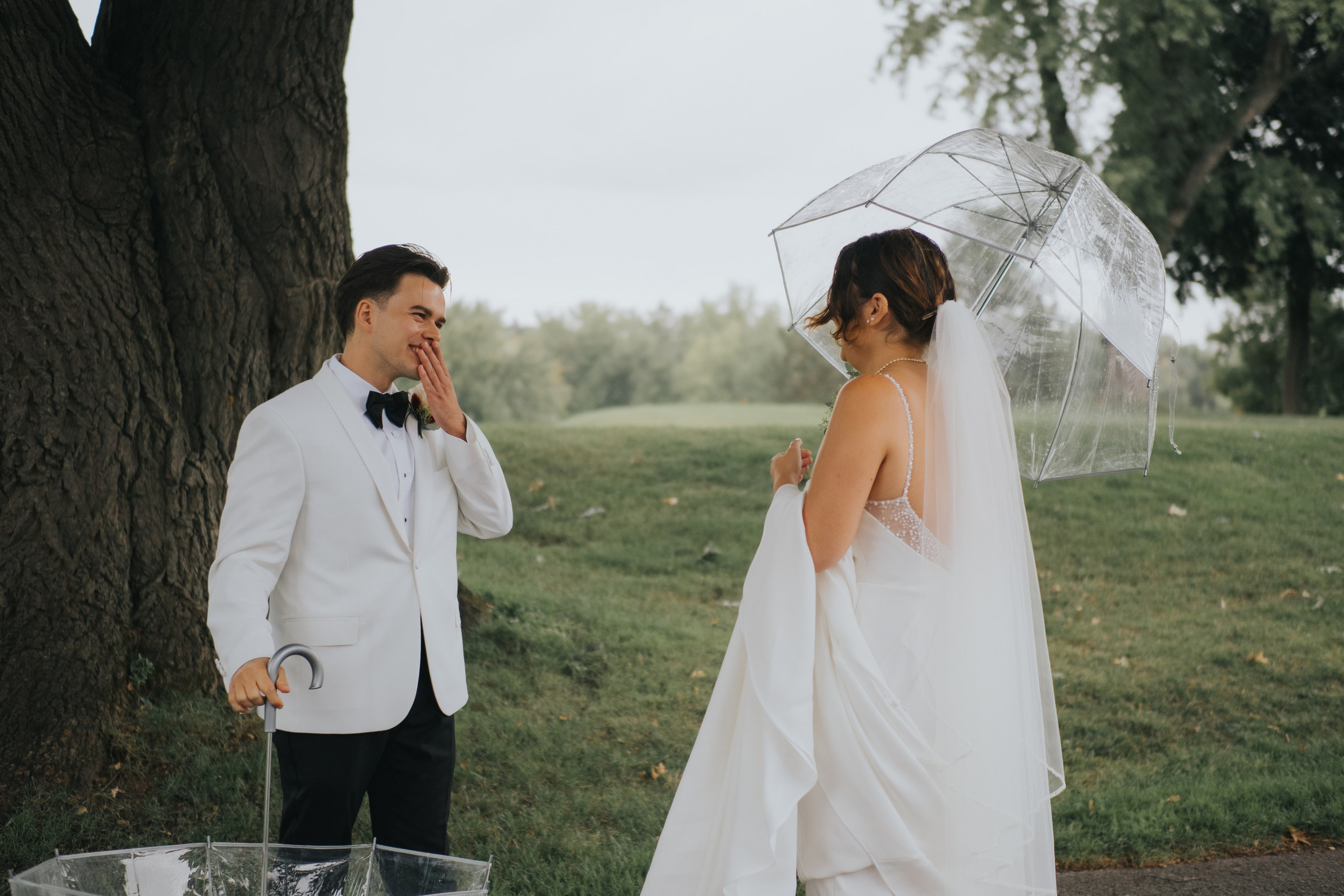 Wedding of Cassandra and Loïc in Beaconsfield, Montreal. Wedding and Family Photography Montreal Muriel Oe Photo