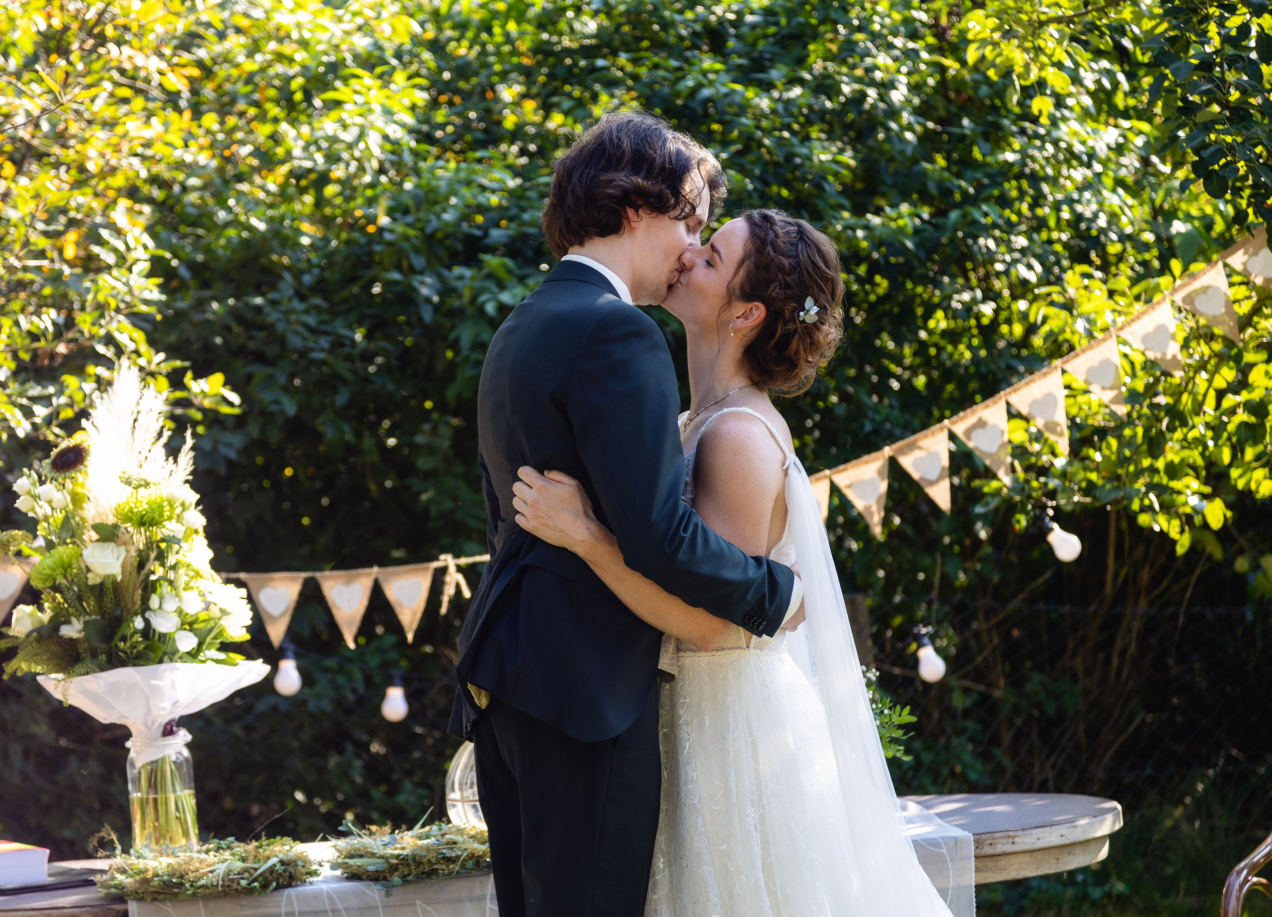 Bruiloft Overijssel. Familie en huwelijksfotograaf in Zwolle Overijssel