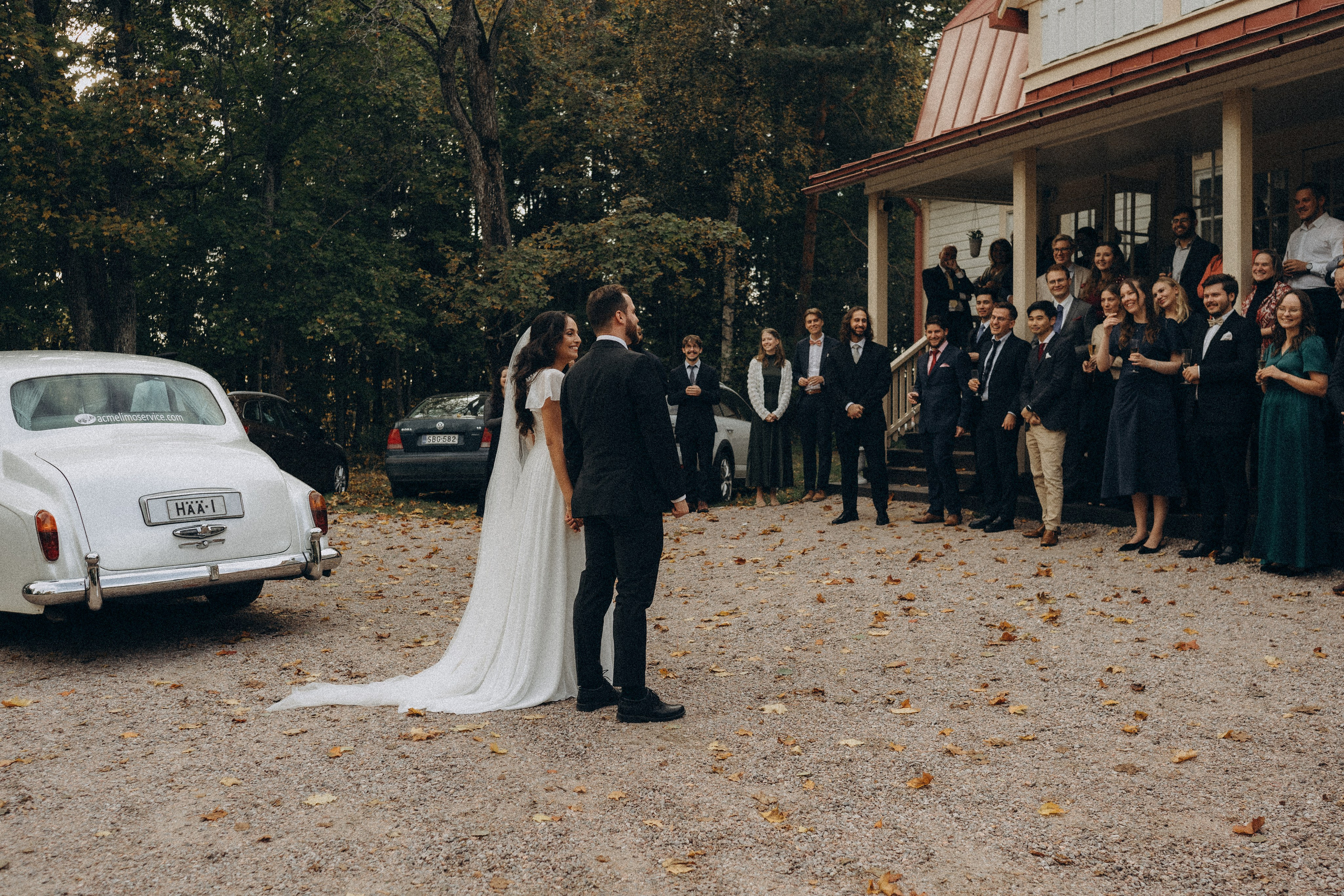 W&S. Wedding and potrait photographer in Helsinki Vickan O