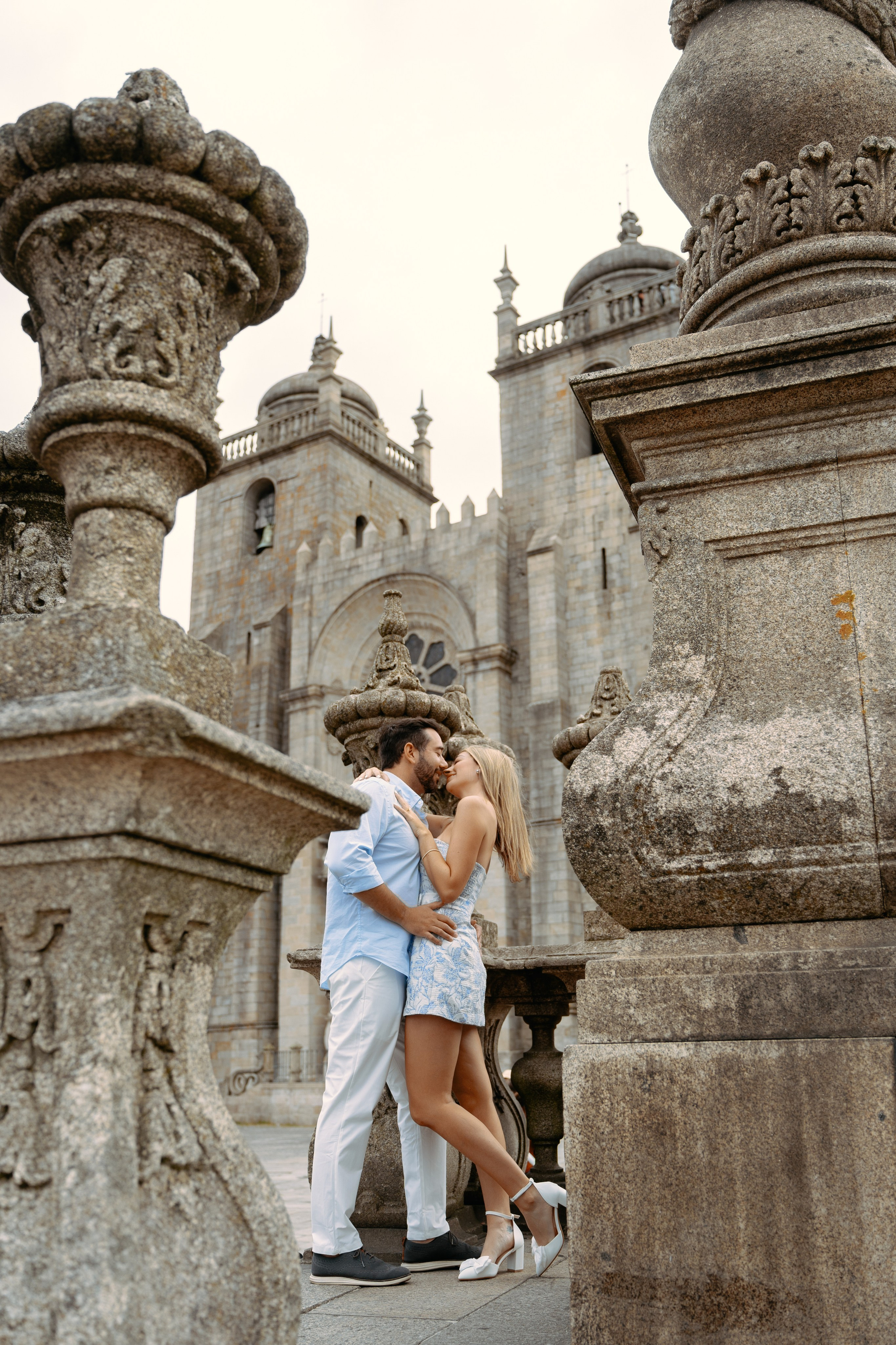 LOVE STORY IN PORTO. Sessões de fotos e vídeos, tours fotográficos em Portugal — WePortugal