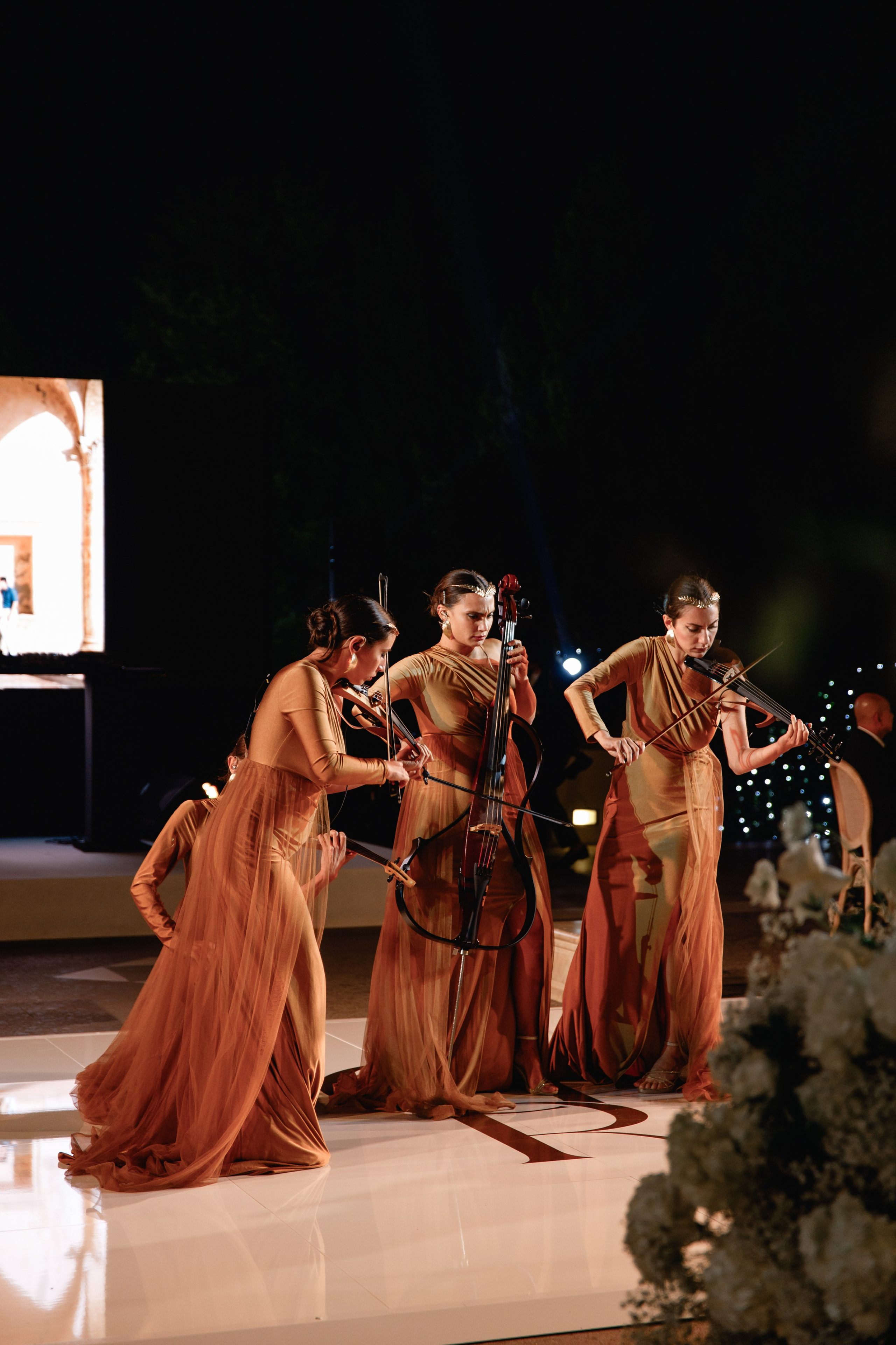 Wedding photographer Italy Rome, Tuscany, Lake Como, Sicily, Puglia. Wedding Photographer Rome Tuscany Como Sicily Puglia Amalfy Italy- Oksana Savenchuk