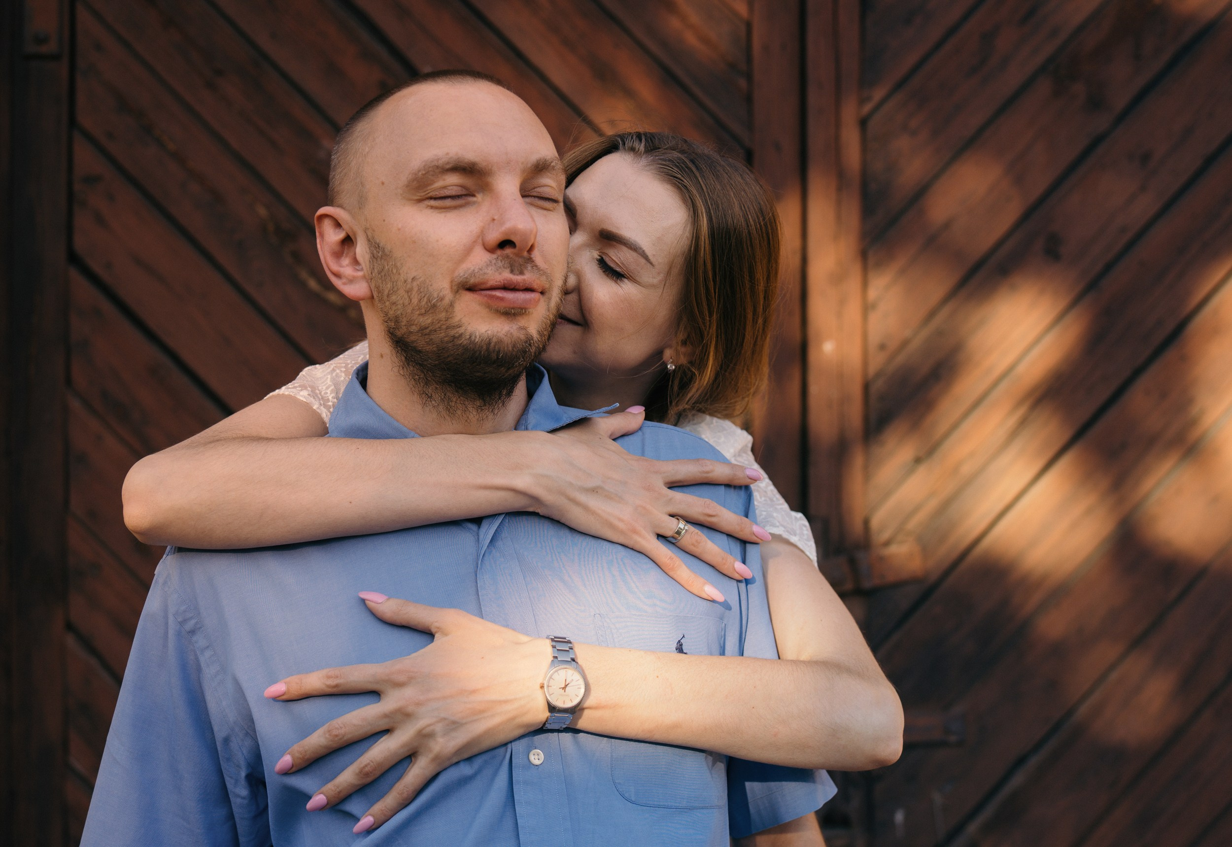 Wedding love story photographer Riga, Europe. Portait photographer and videographer in Riga, Latvia, Julia Zhitluhina. Visual Artist