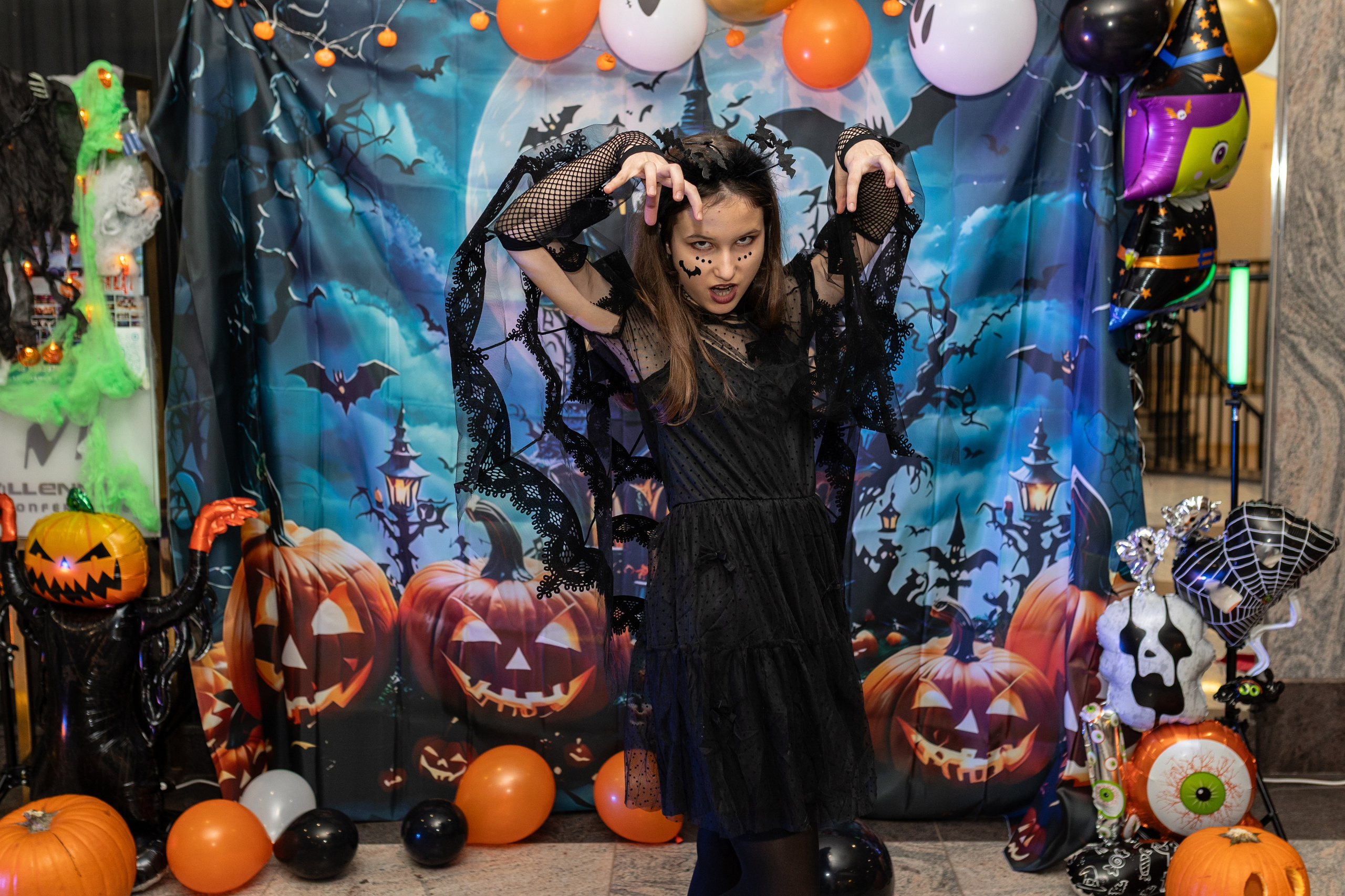 Leo dance studio Helloween 2025. Семейный и детский фотограф в Варшаве Мила Бобровская