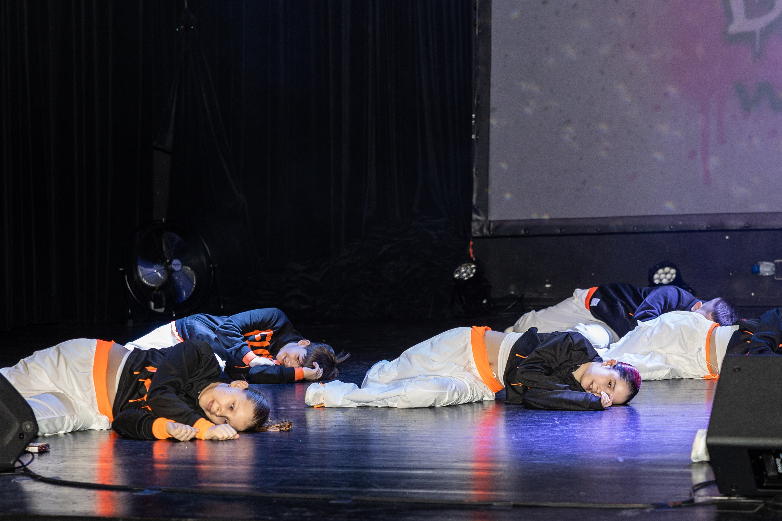 LEO DANCE SHOW WINTER 2025. Семейный и детский фотограф в Варшаве Мила Бобровская