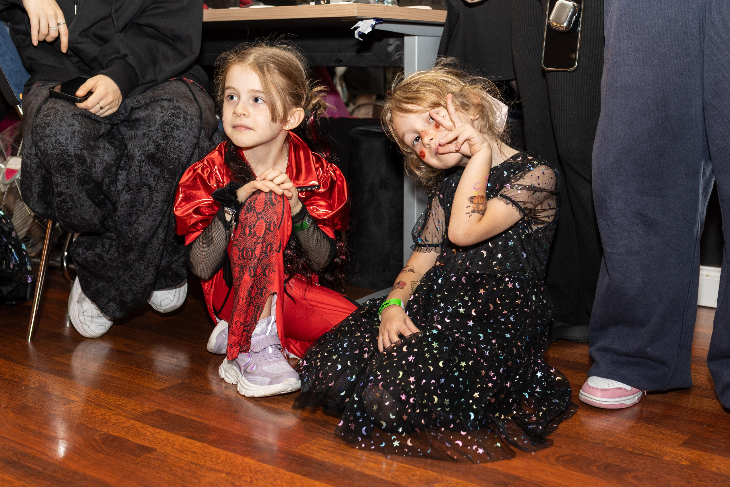 Leo dance studio Helloween 2025. Семейный и детский фотограф в Варшаве Мила Бобровская