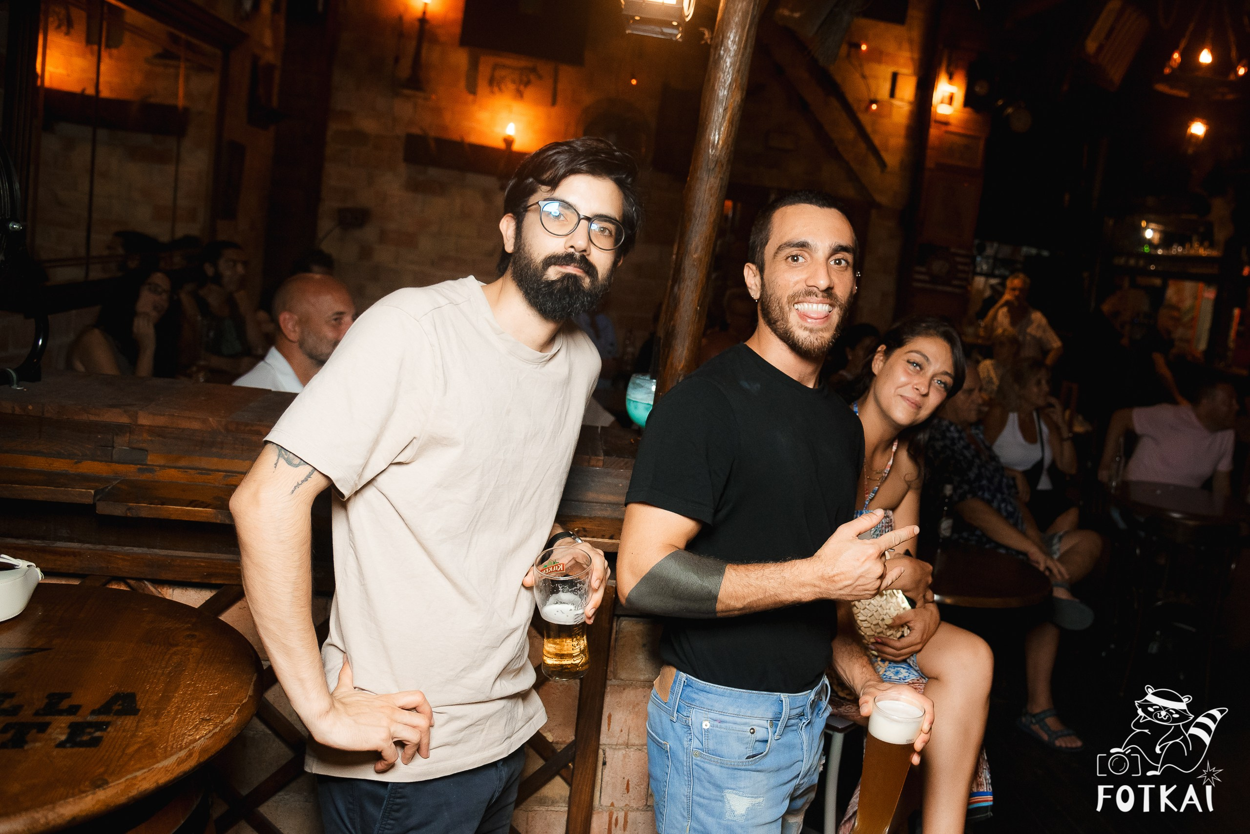 Reportaje fotográfico de FOTKAI | Get Back en El Paso Bar | Torrevieja, España, 12 de julio de 2025