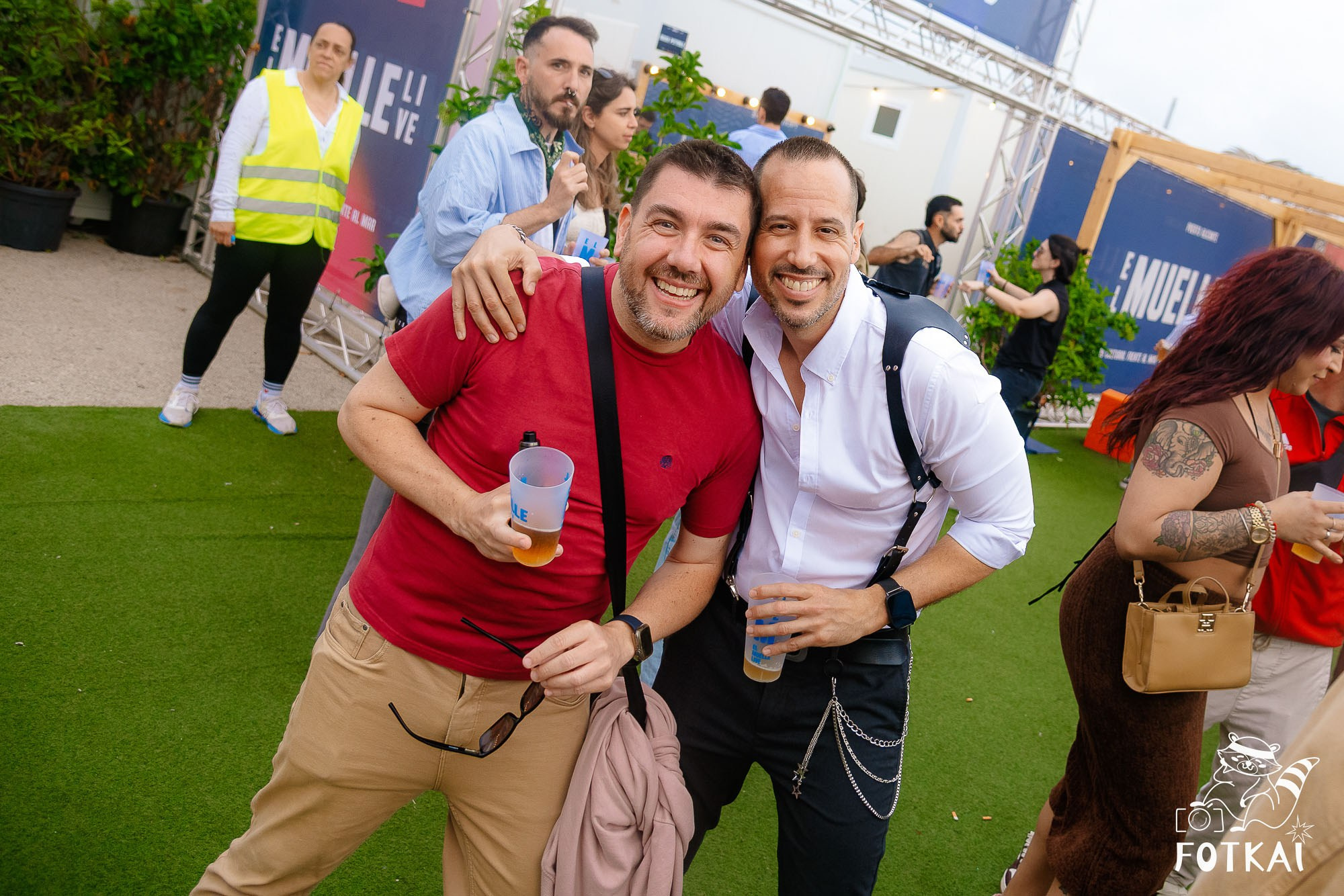 Cariña La Fiesta 2.0 — Fotos del evento en El Muelle Live, Alicante, 2026 | FOTKAI