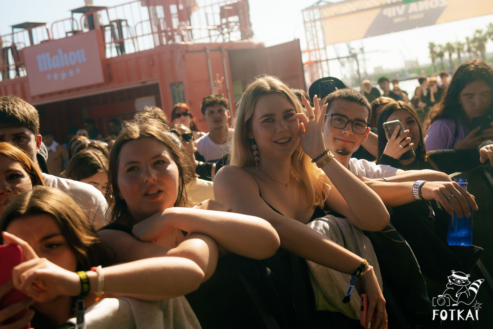 Fotos Costa Sonora 2026 Alicante Día 2 — busca tu foto y encuentra amigos del festival | FOTKAI