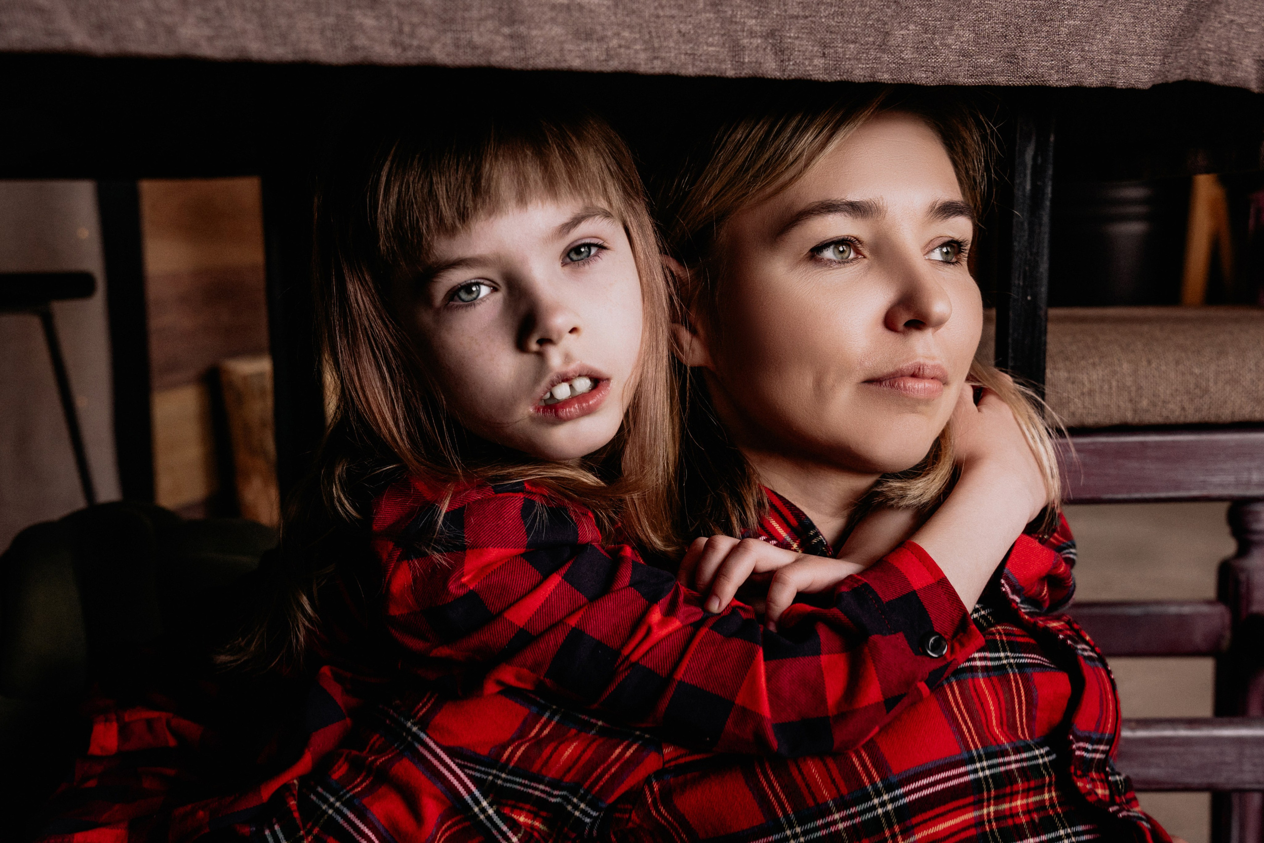 Studio Family Photography with Greenery – Fresh & Elegant. Alisa Tant — Family and newborn photographer Bucks County, Montgomery county, Philadelphia, NJ