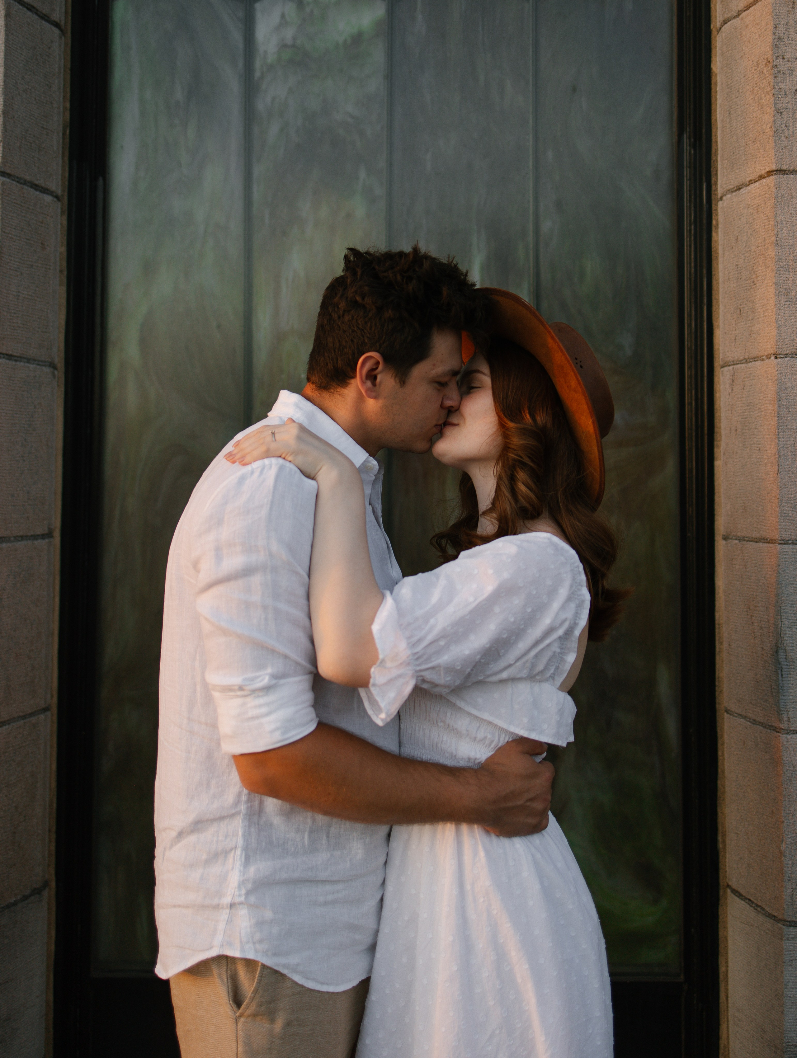 Sunset Serenade. Family photographer Oregon — Washington