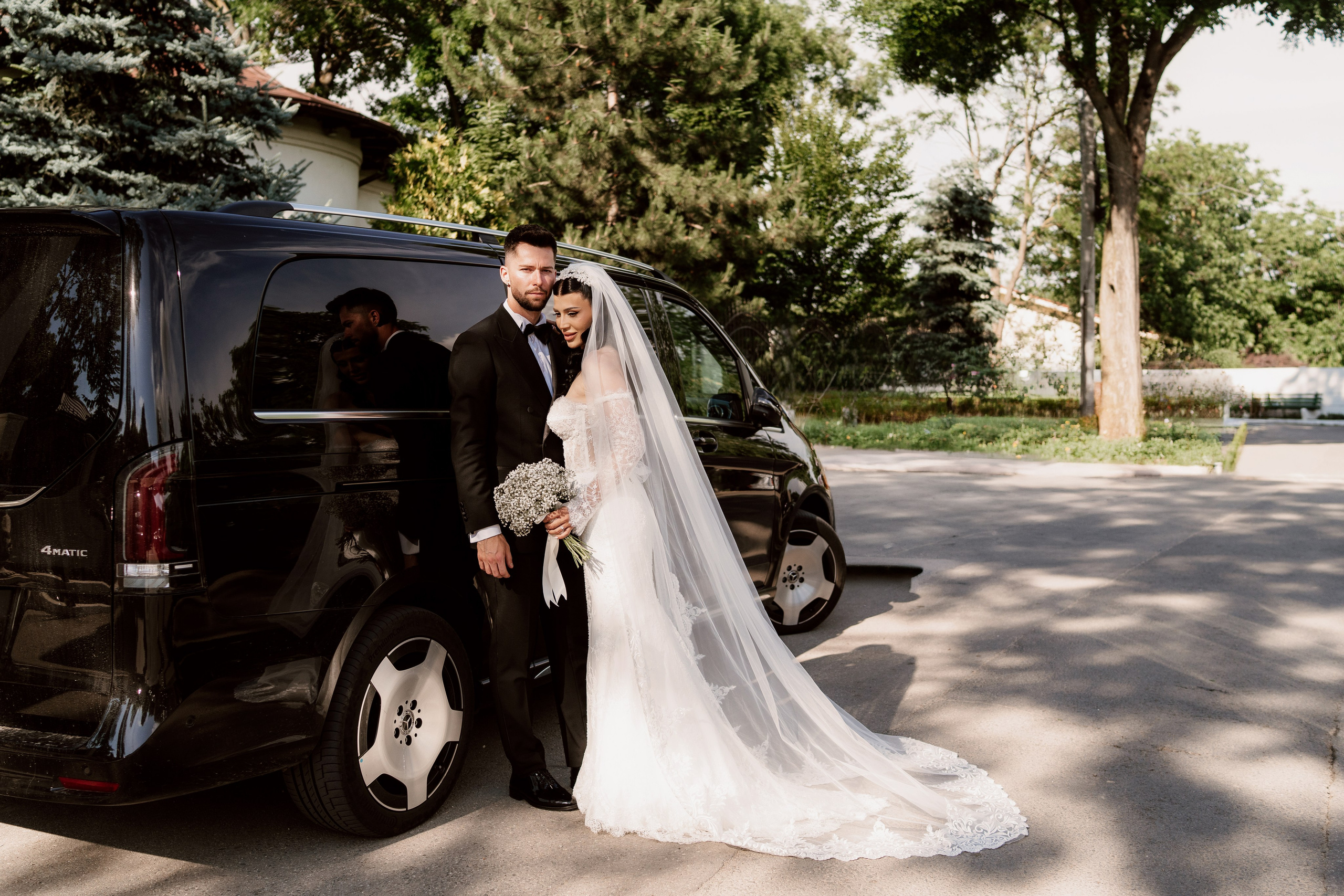 Stefania si Vladimir. Fotografi de nunta in Bucuresti, Iulia si Stefan Ovidiu