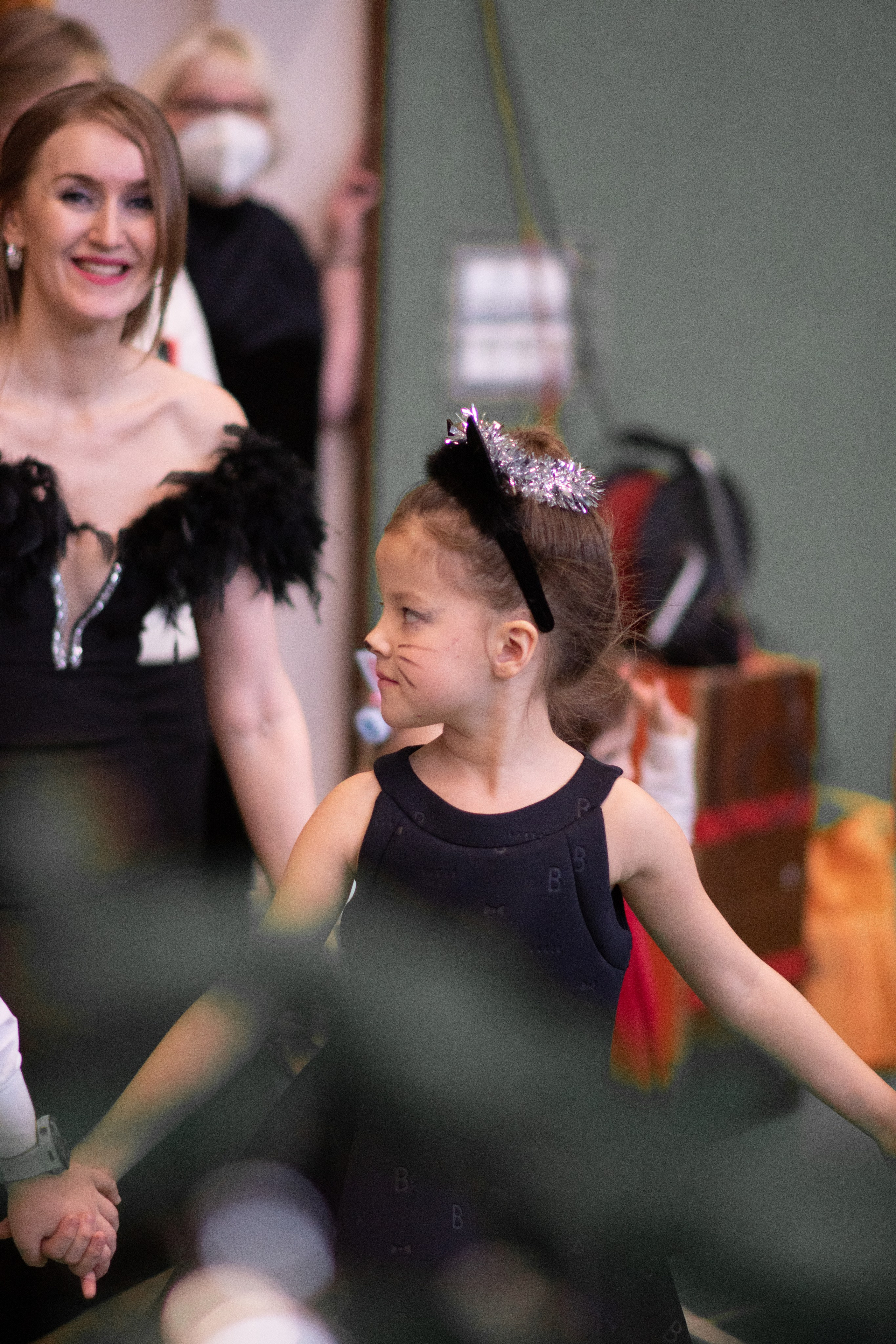 Новогодний хоровод. Семейный и детский фотограф