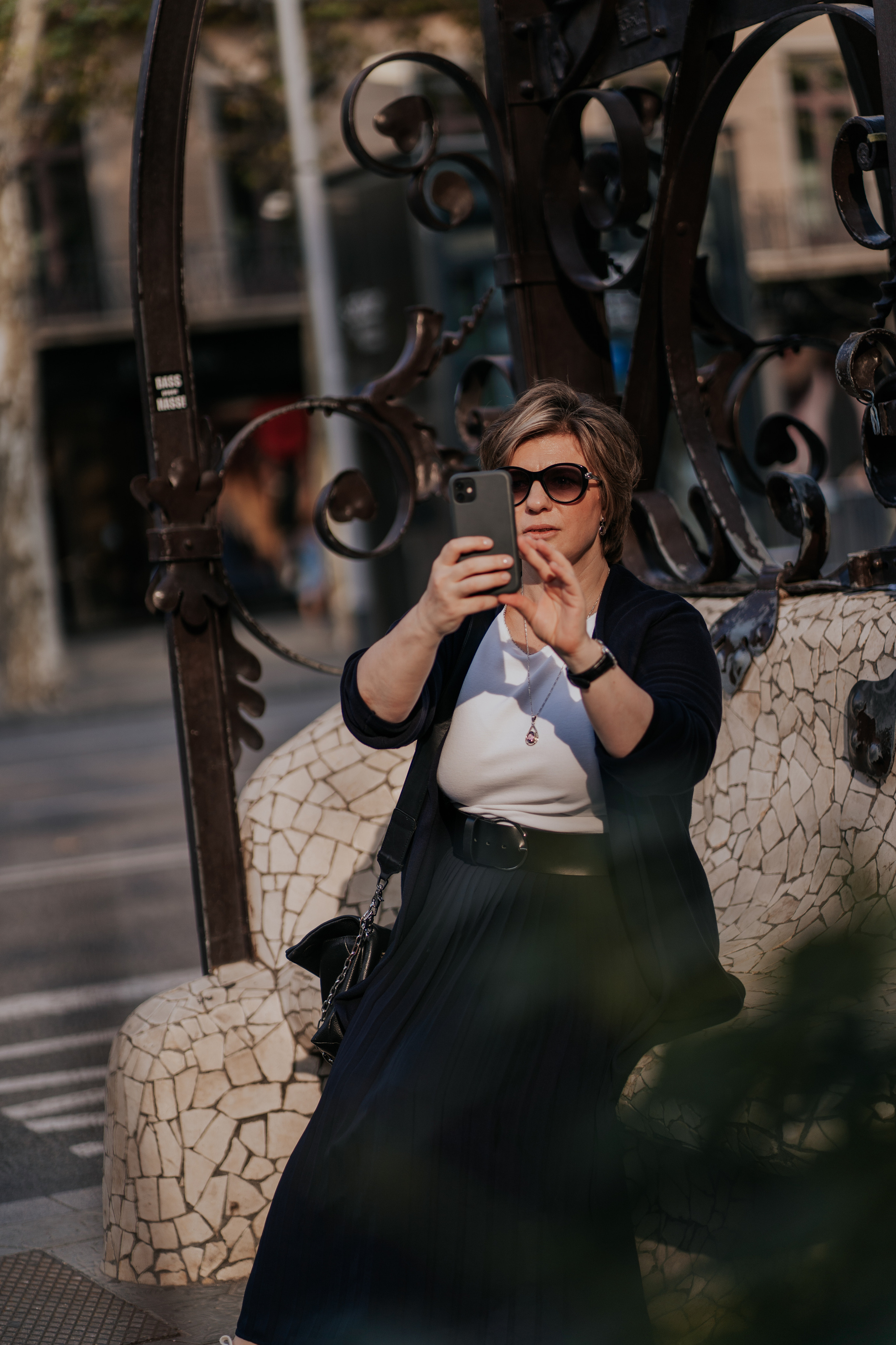 Free Barcelona Photo Guide. DiaFoto — Wow Photographer in Barcelona | Premium Barcelona Photoshoot Experience