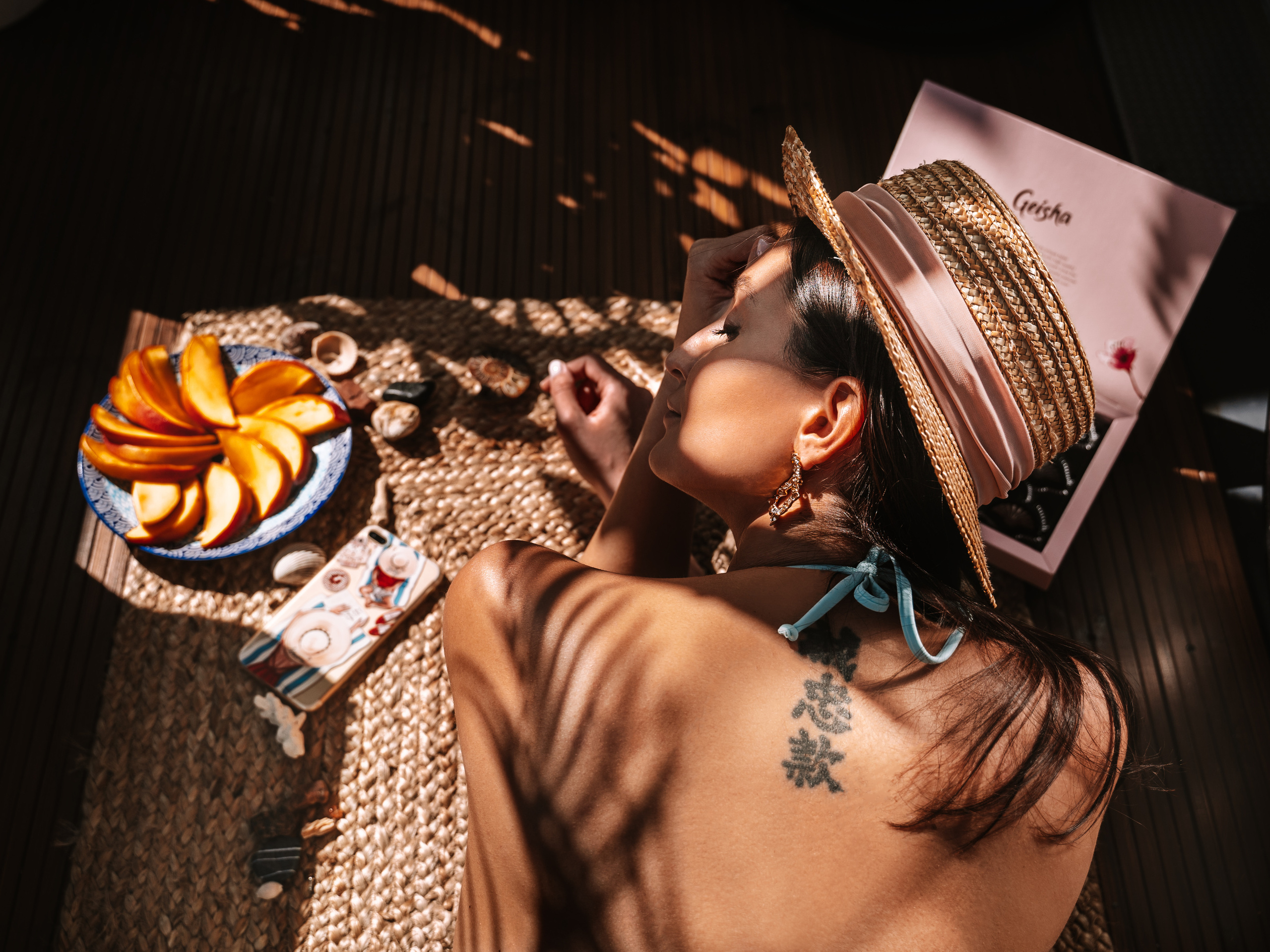 Free Barcelona Photo Guide. DiaFoto — Wow Photographer in Barcelona | Premium Barcelona Photoshoot Experience