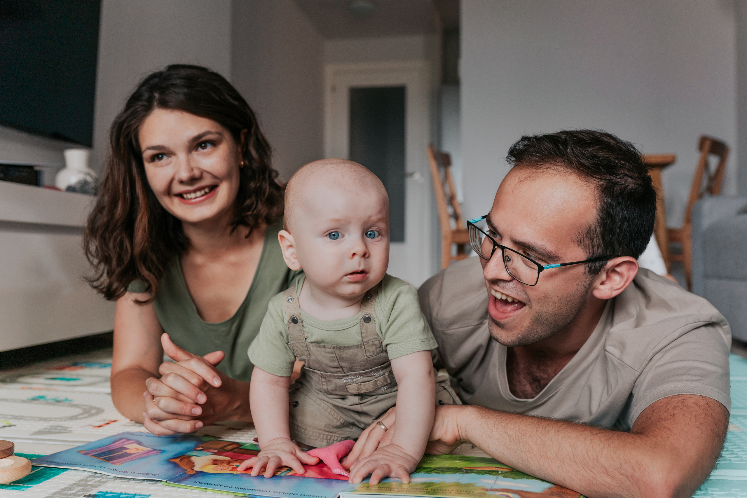 Free Barcelona Photo Guide. DiaFoto — Wow Photographer in Barcelona | Premium Barcelona Photoshoot Experience