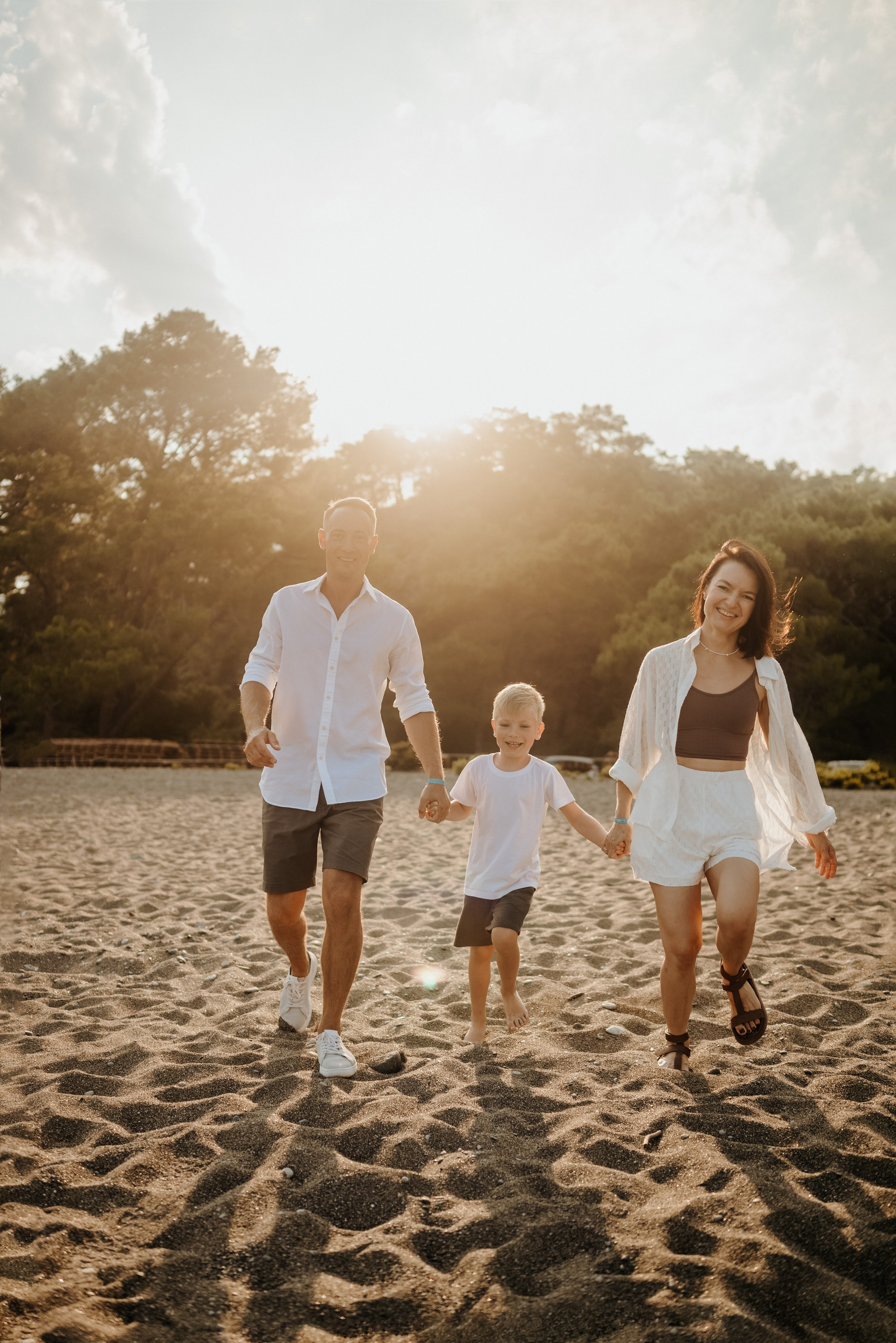 Семейная фотосессия в бухте Кемера. Photographer in Antalya, Kemer, Turkey
