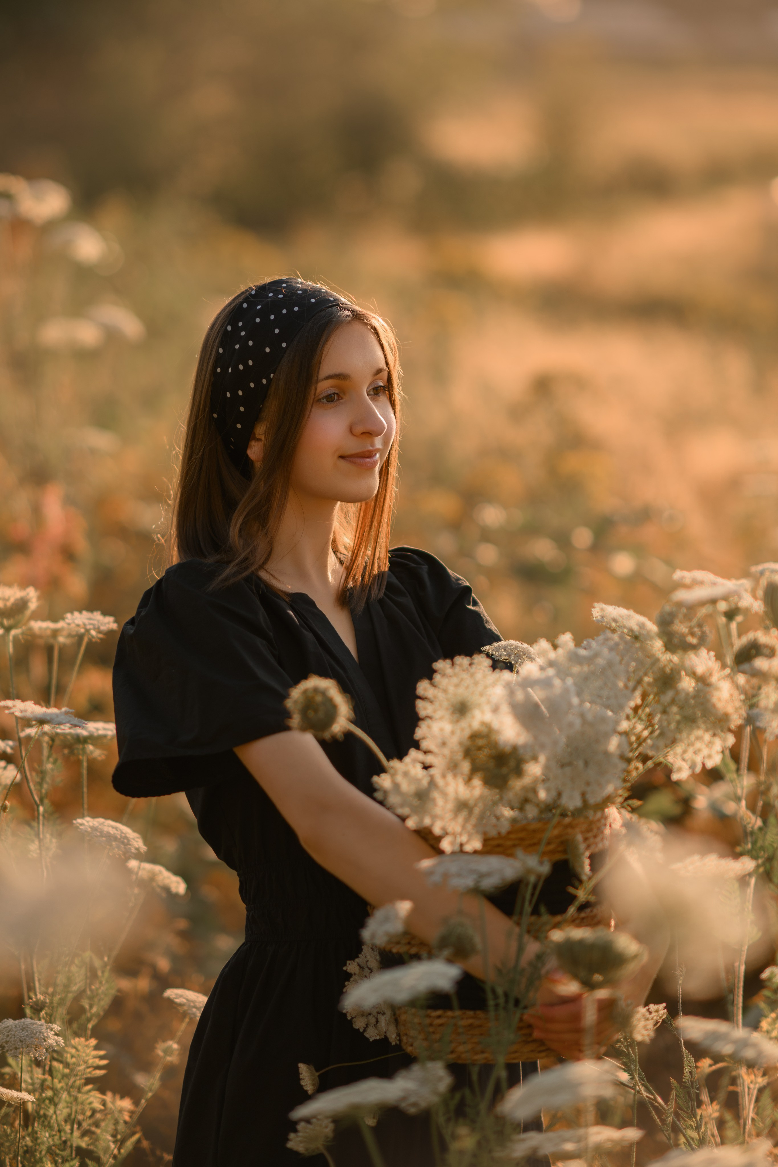Meadow Light. Wedding & portrait photography in the Seattle Area. Helen Michelle photographer
