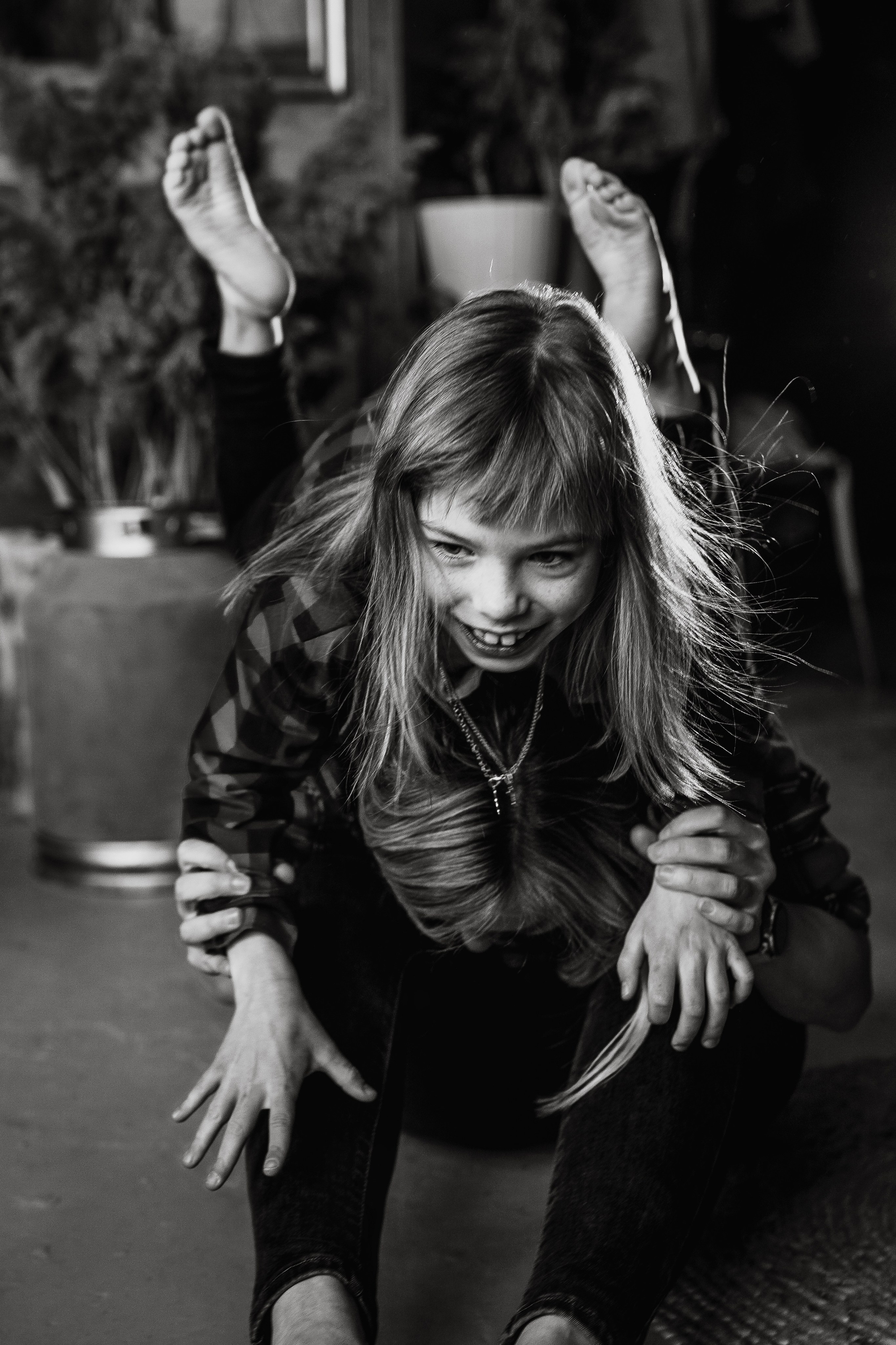 Studio Family Photography with Greenery – Fresh & Elegant. Alisa Tant — Family and newborn photographer Bucks County, Montgomery county, Philadelphia, NJ