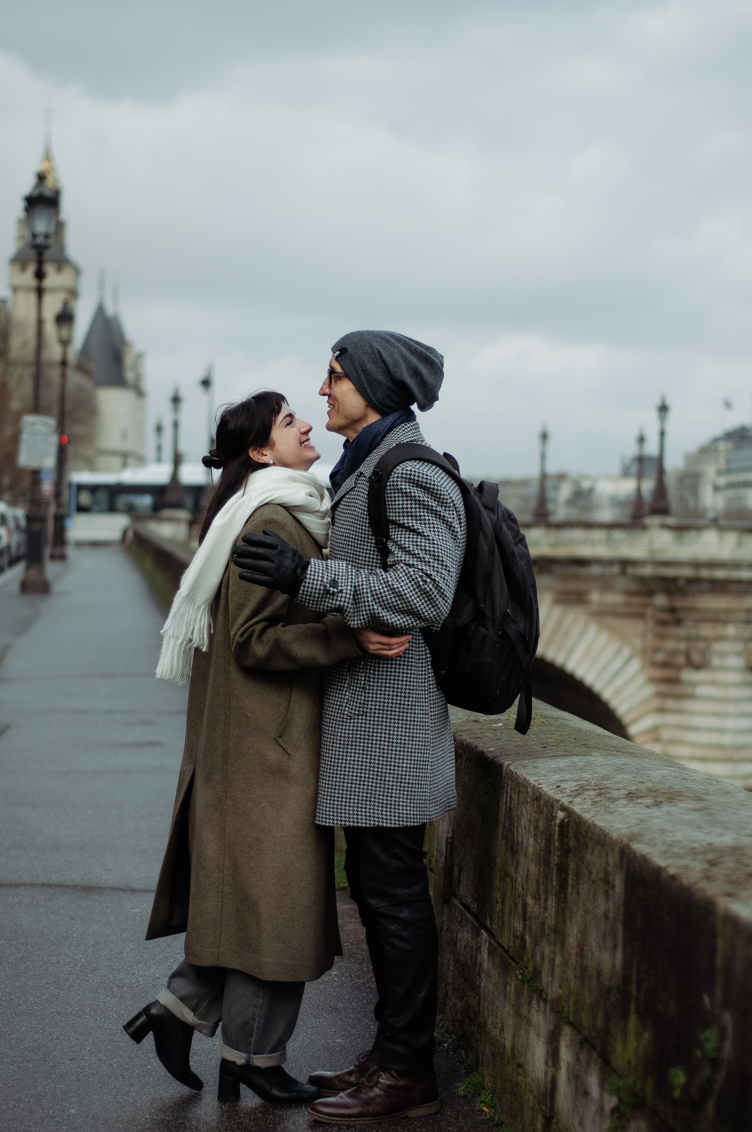Фотосессия на острове Ситэ. Фотограф в Париже Полина Осипова