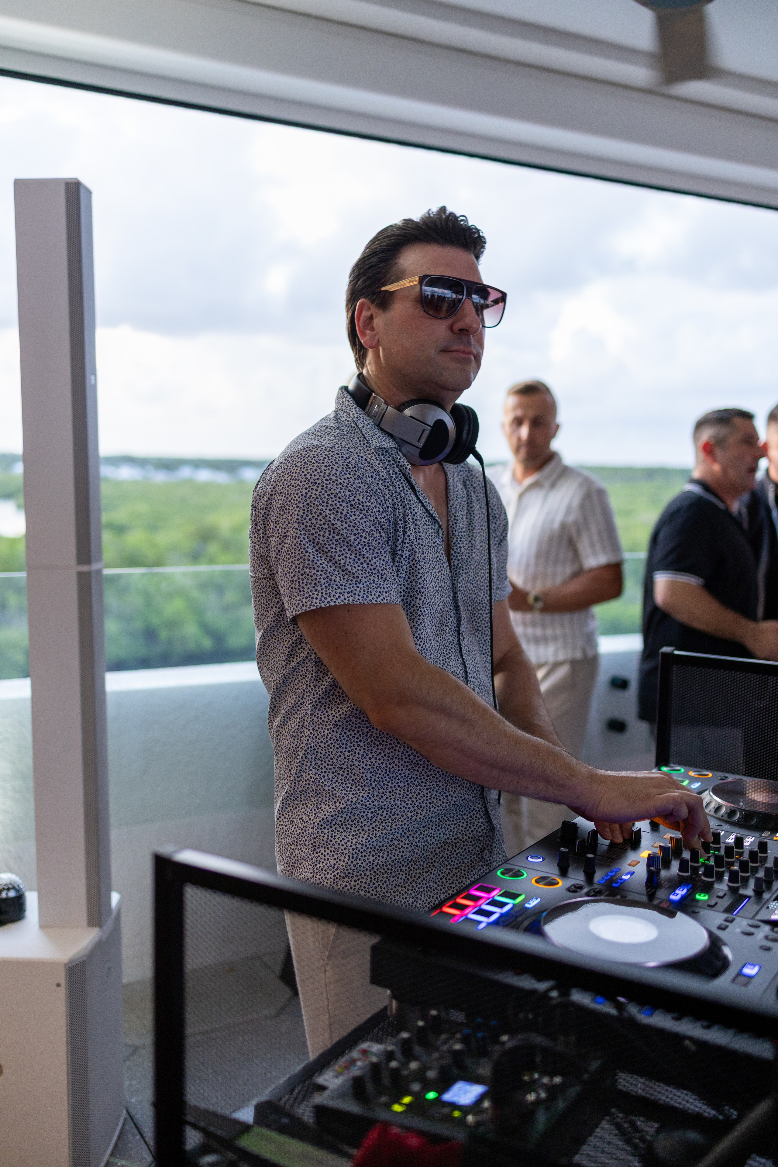 Luara Birthday at the Perry Hotel. Out and About 239