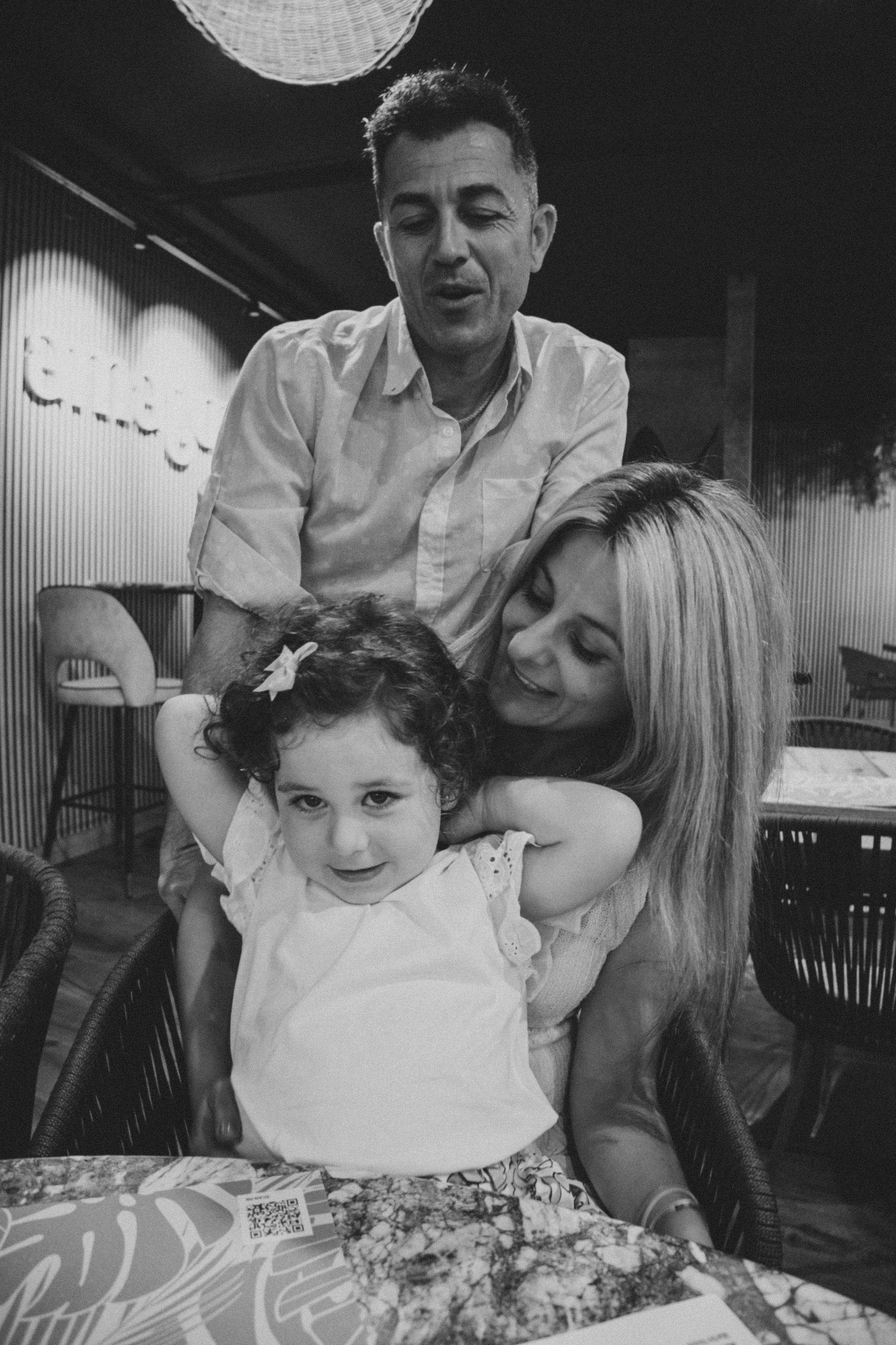 Sesión familiar en la playa. Fotografía profesional en Calafell - Elena Medvedeva