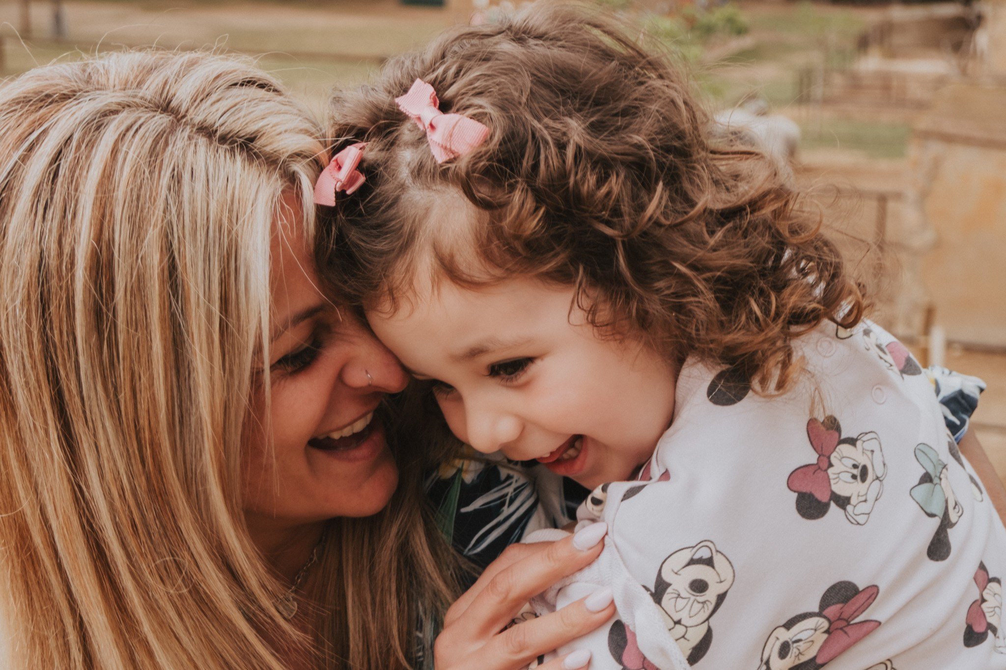 Cumpleaños infantil en la granja. Fotografía profesional en Calafell - Elena Medvedeva