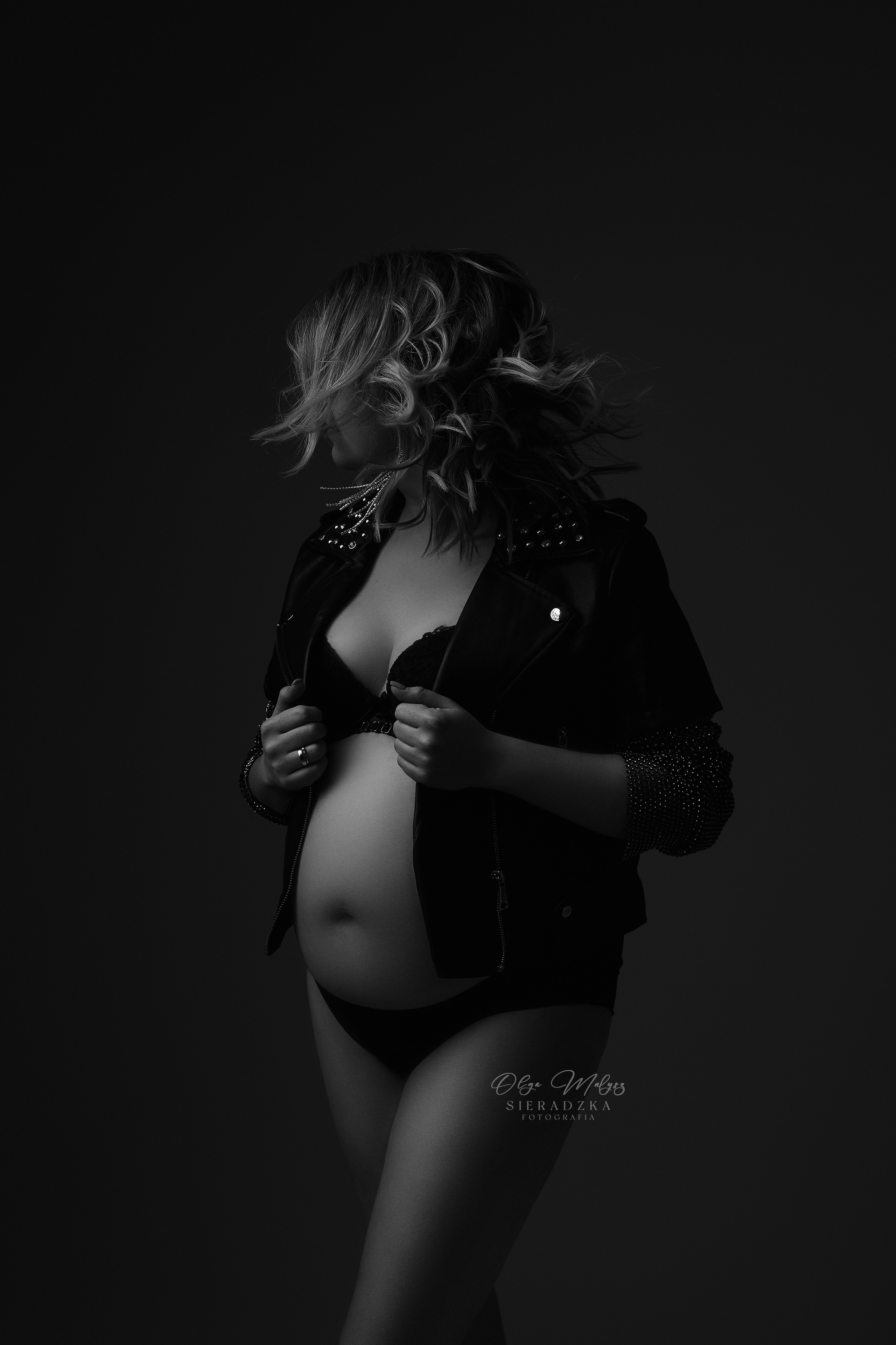 Sesje ciążowe. Olga Sieradzka fotograf rodzinny, ciążowy i dziecięcy w Pile