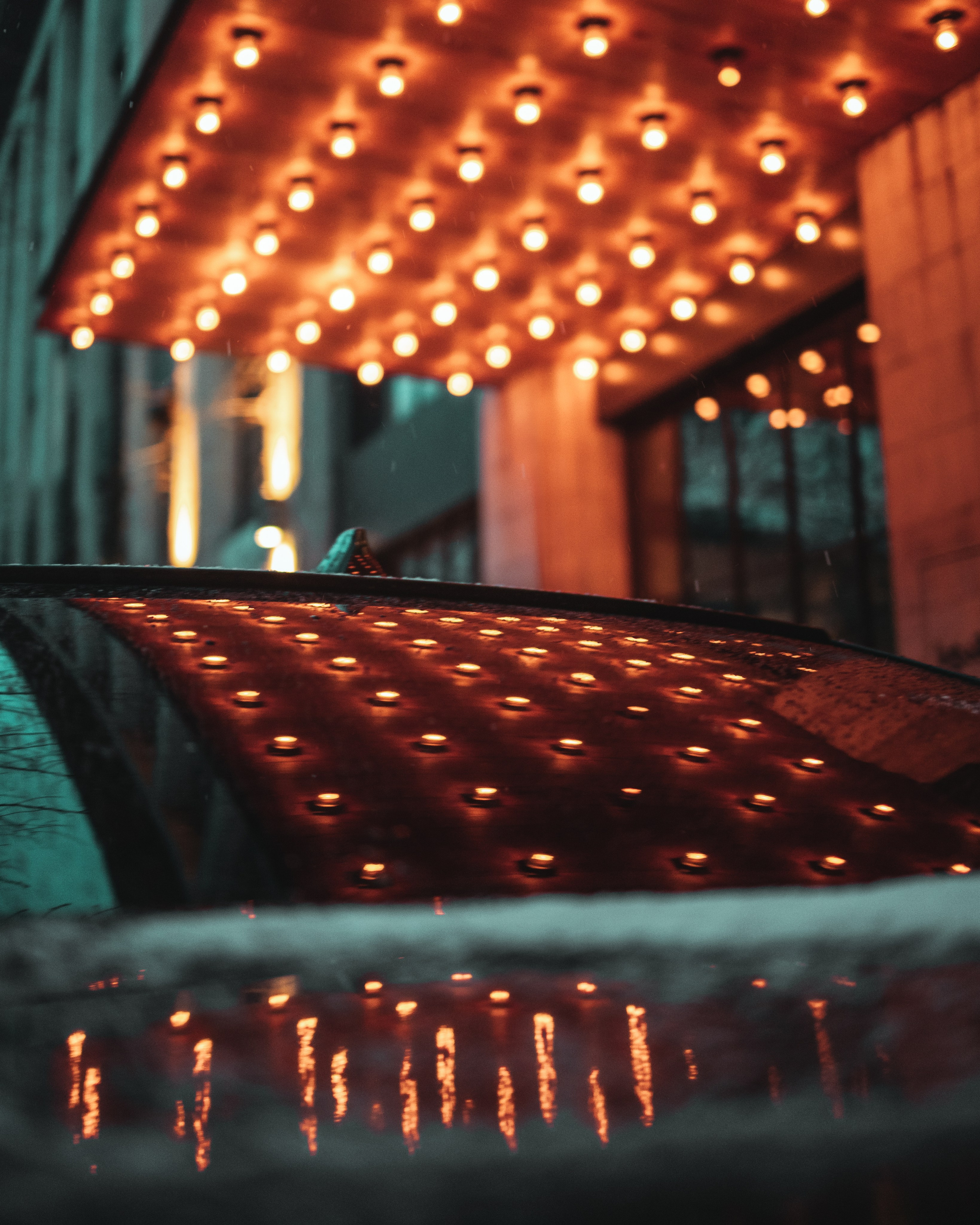 T B I L I S I. Bspander