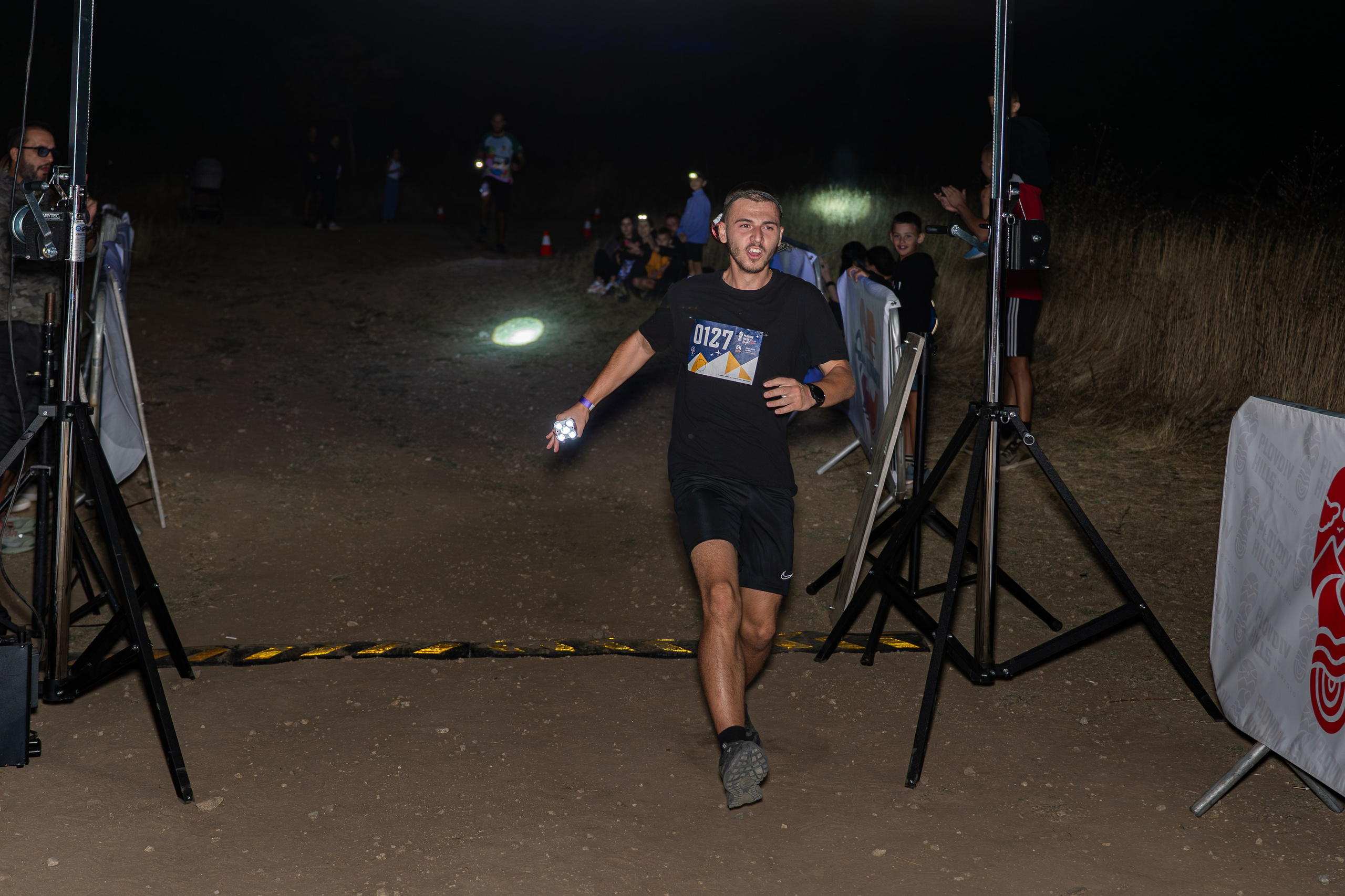 Night Run 2025. «Plovdiv Hills in MARKOVO» е състезание по планинско бягане