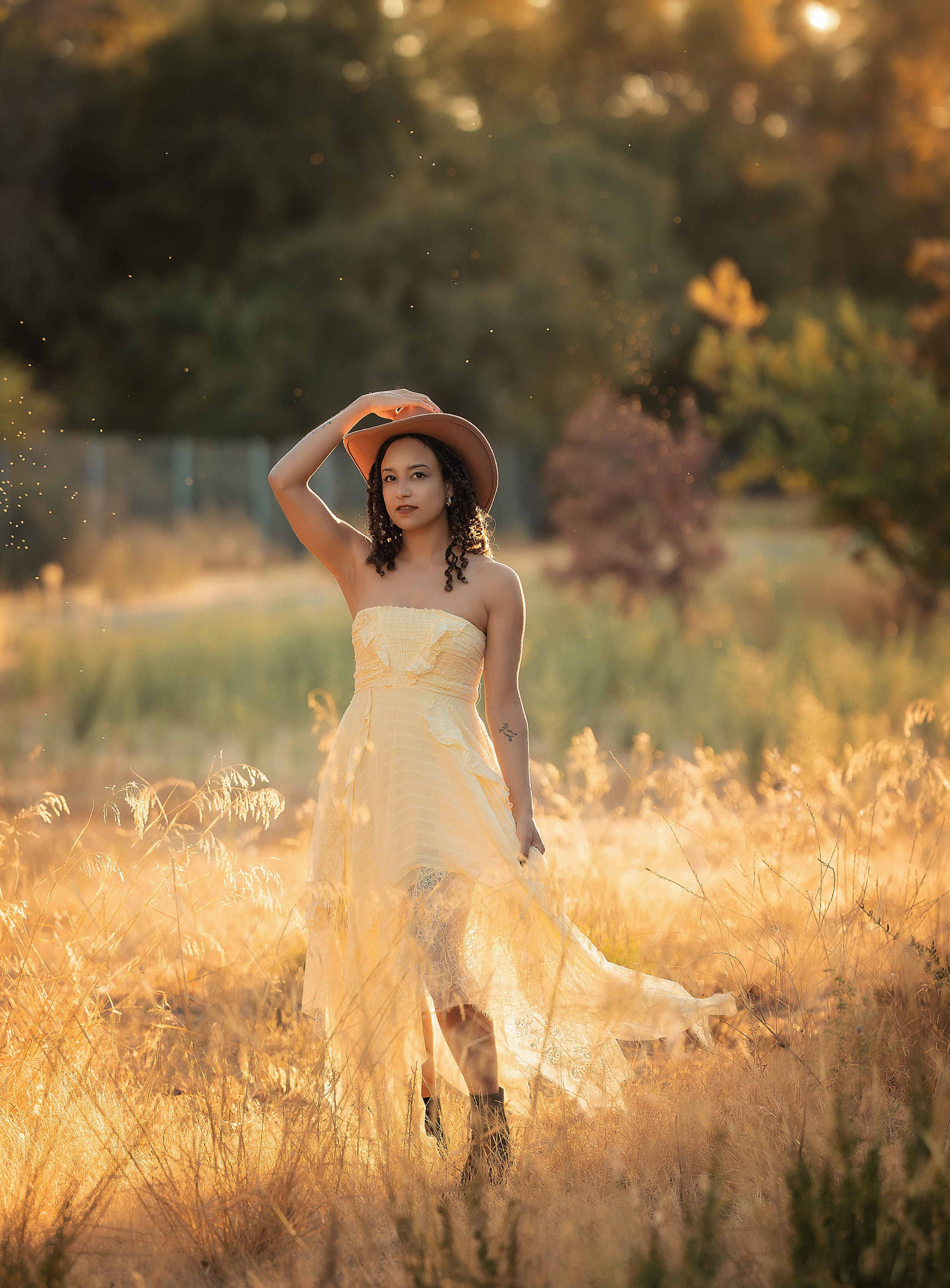 FEMALE PORTRAIT. Couples & Families photographer in Bay Area, San Jose, California