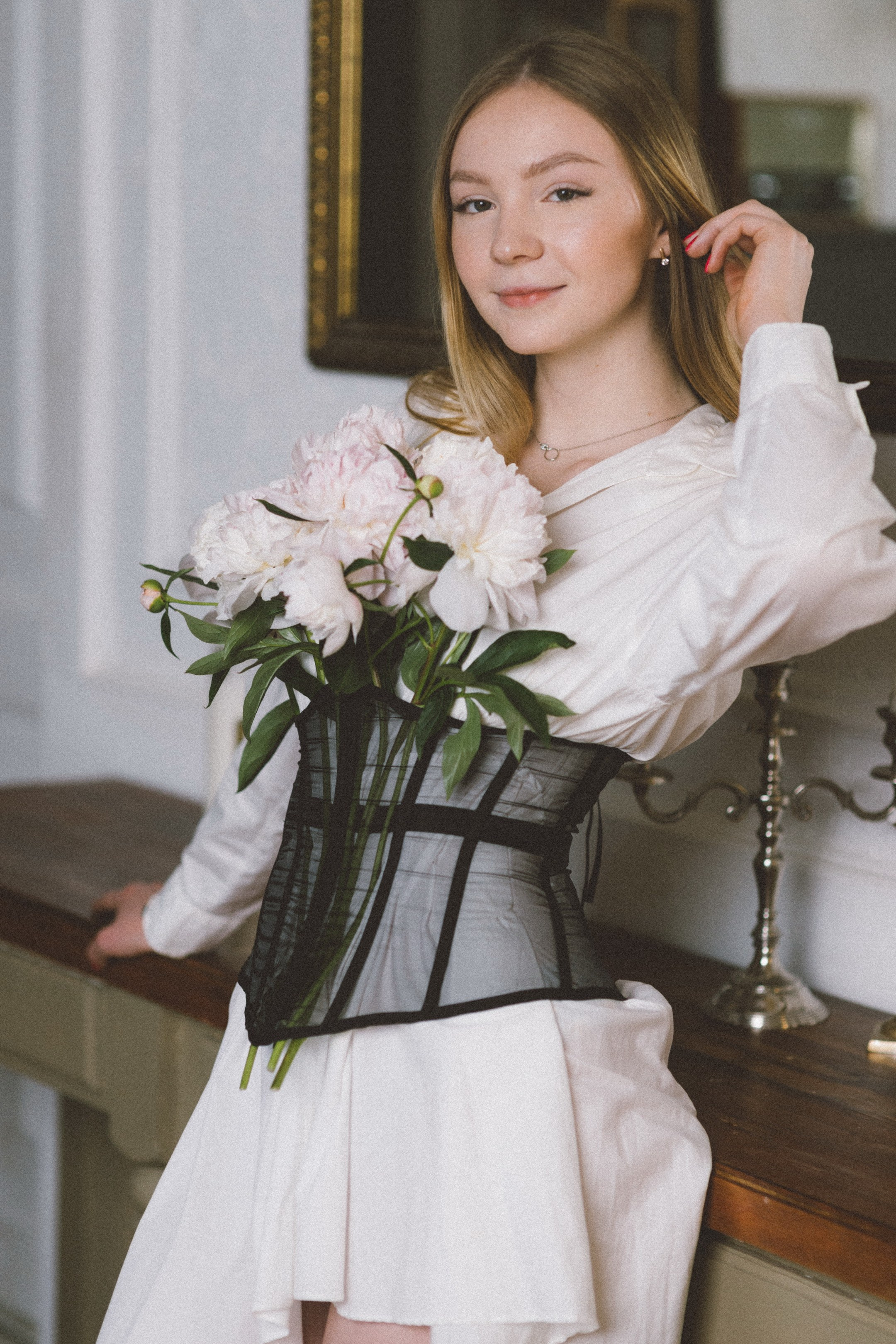 Алеся-фотосессия для художника. Фотограф Анна Кучерявая | Свадьбы и мероприятия в Дубае