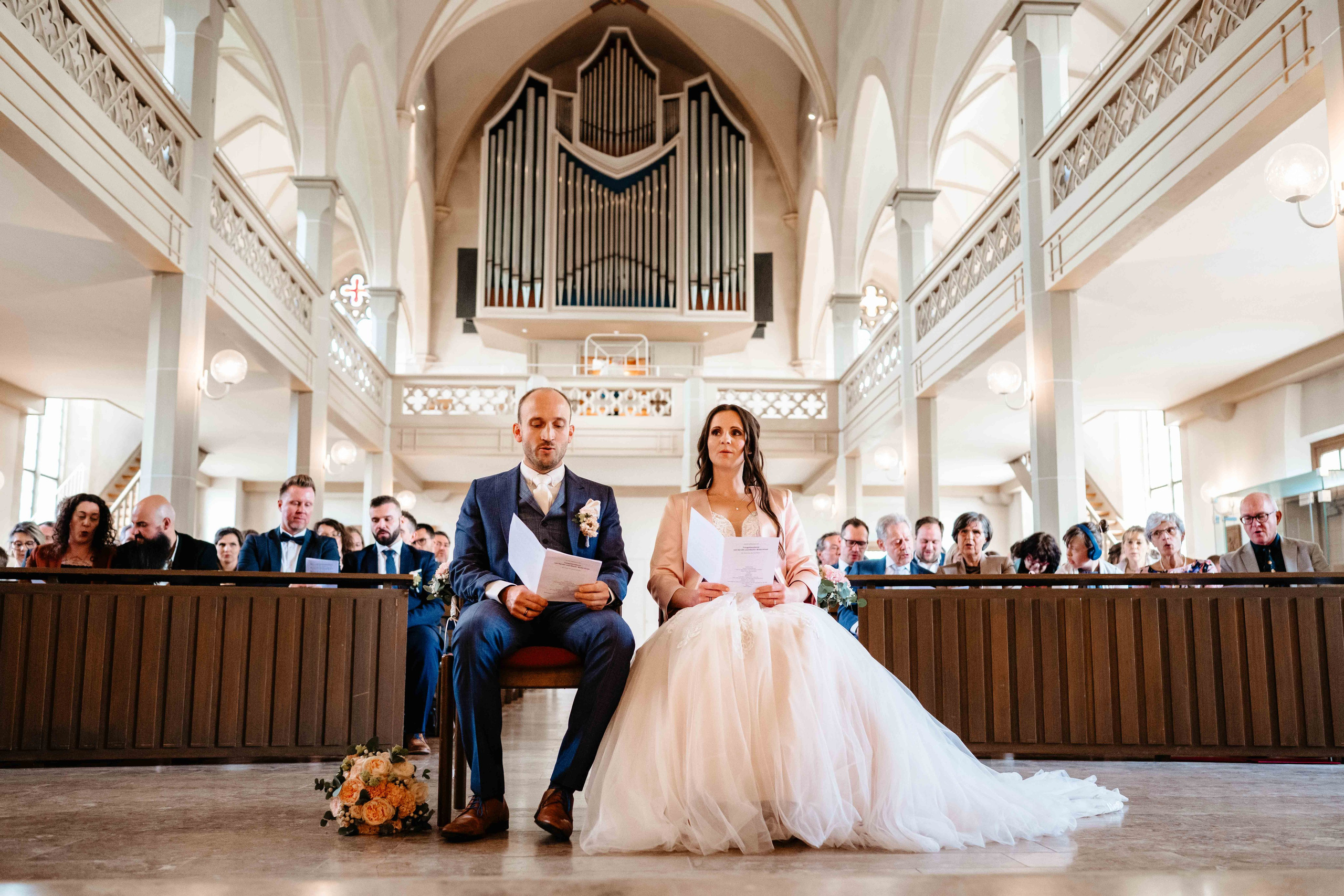 Hochzeit von Karoline & Martin im Hofgut Domäne Hechingen | GentleFrame Hochzeitsfotografie. Authentische, emotionale, zeitlose Hochzeitsfotografie aus Albstadt