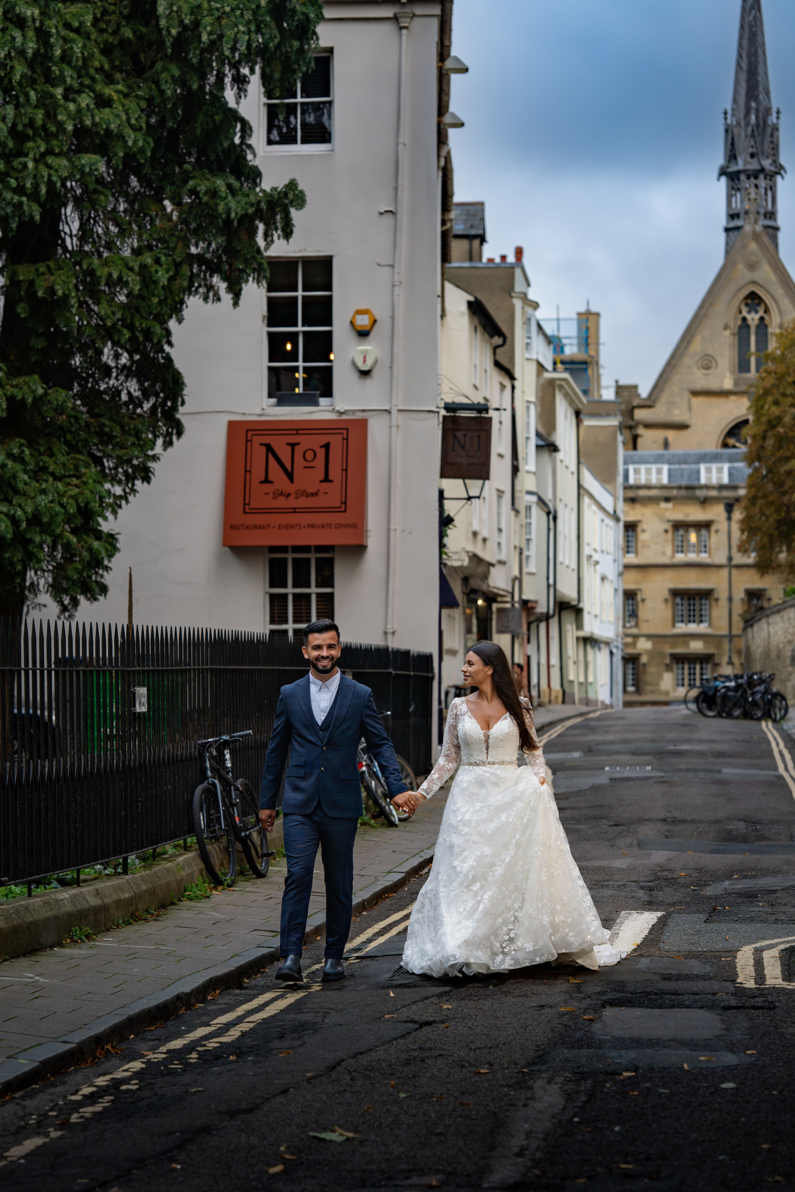 ANDREI & ANDREEA -trash the dress. Main