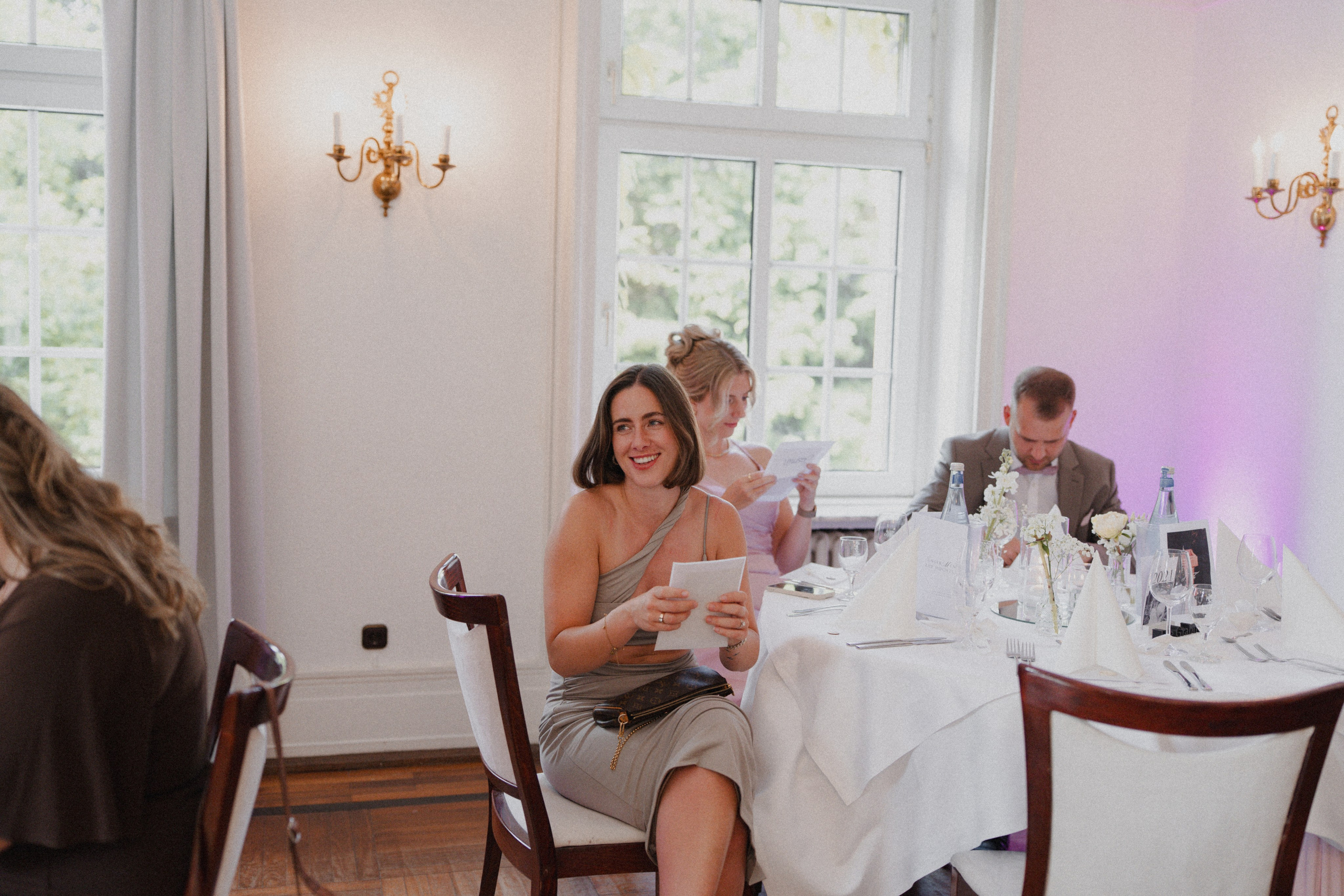 Jessica & Felix I Gesellschaft Harmonie Bochum. Hochzeitsfotografin Bochum | Halyna Reiche Fotografie NRW