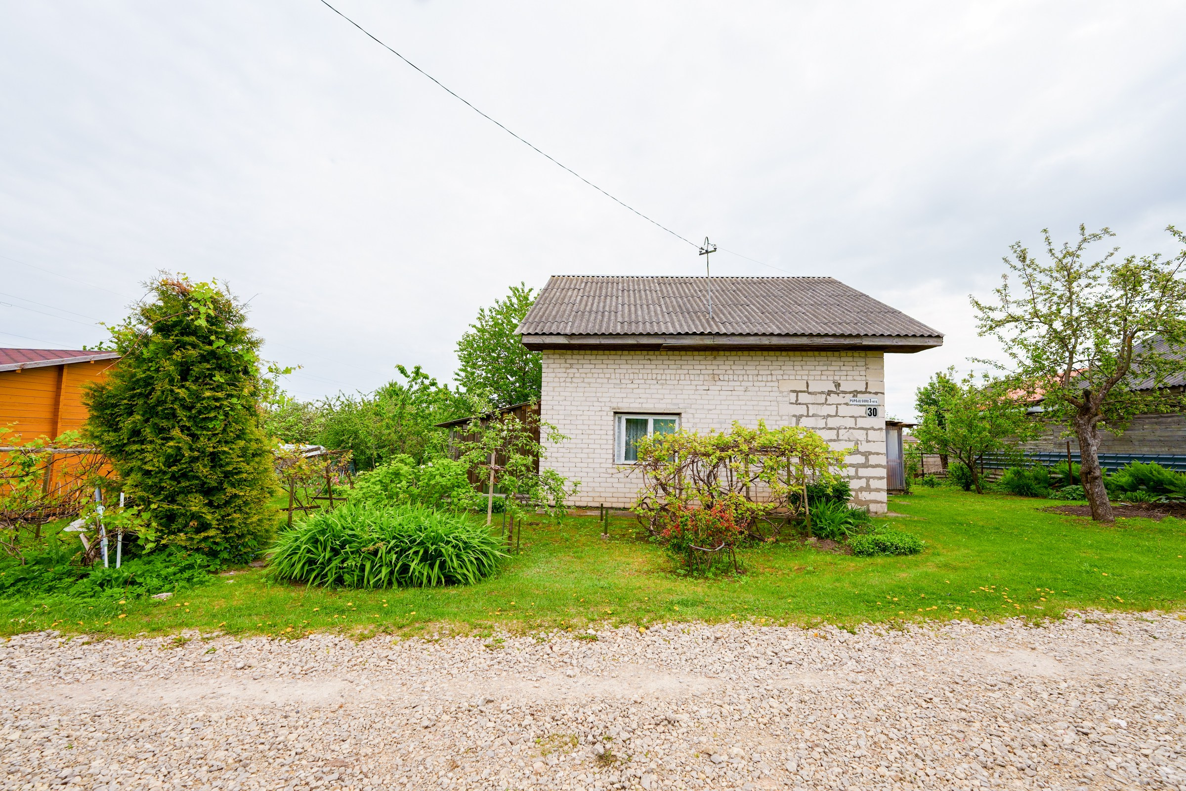 Pupojų sodų 3-oji. Elina Sapiega fotografė Vilniuje