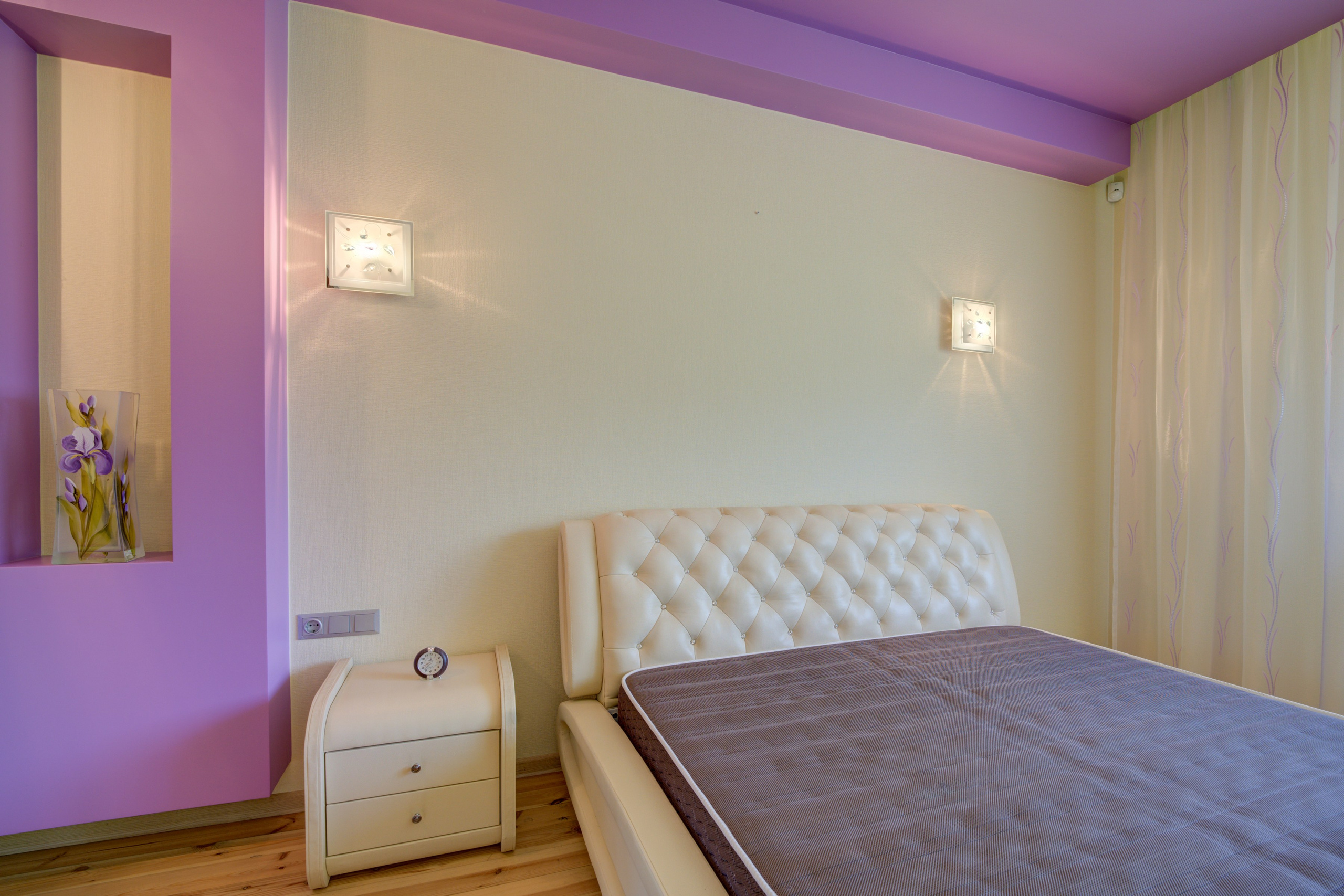 Žudiškių k. Ežero g. 70, Rešes sen. Elina Sapiega fotografė Vilniuje