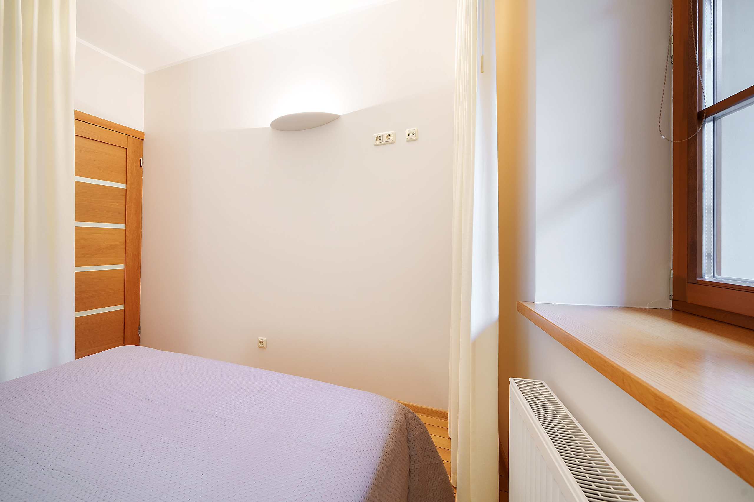 Aušros vartų. Elina Sapiega fotografė Vilniuje