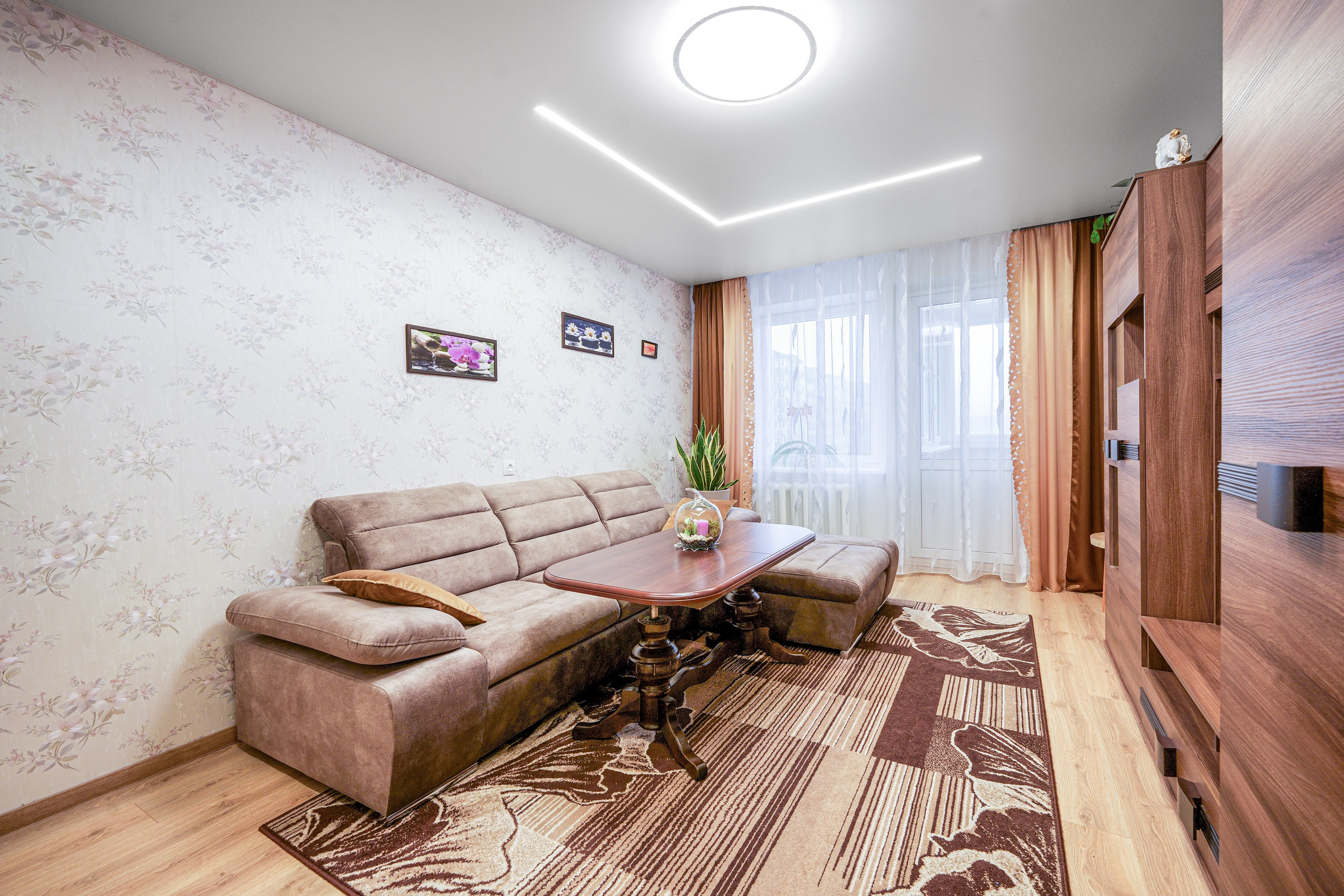 Vydūno g. 27. Elina Sapiega fotografė Vilniuje